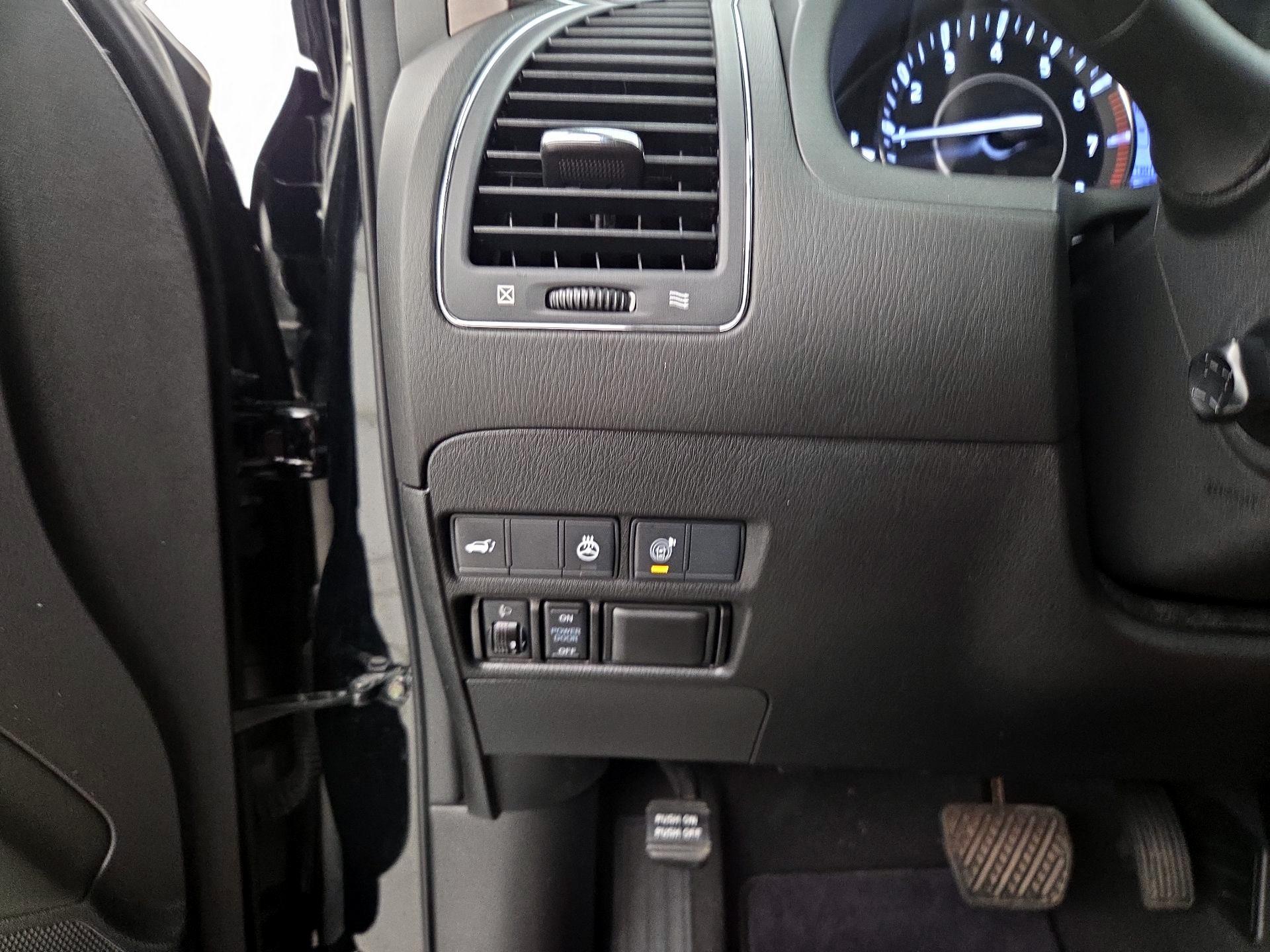 Thumbnail: 2018 Nissan Armada - 13