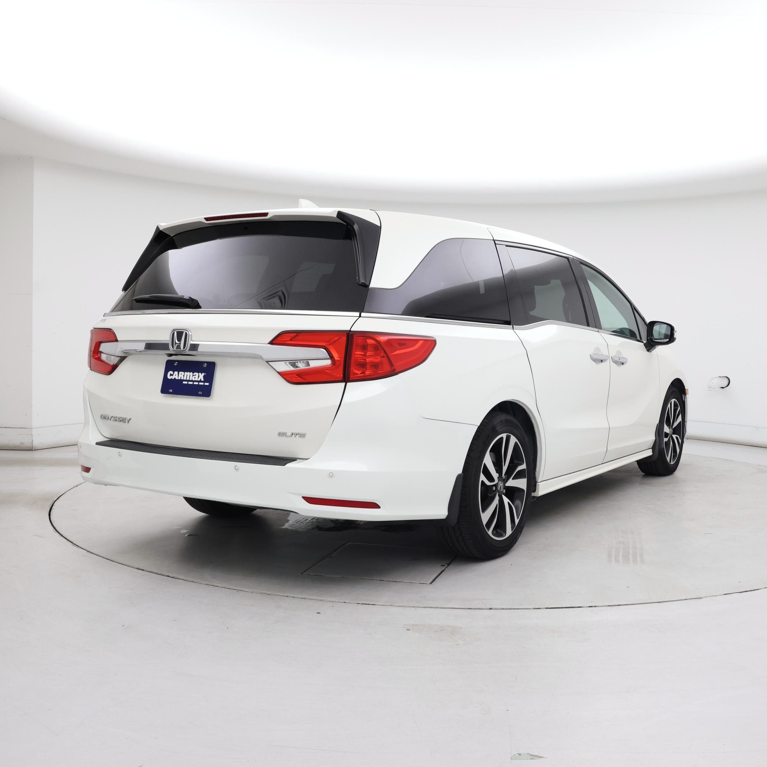 Thumbnail: 2019 Honda Odyssey - 8
