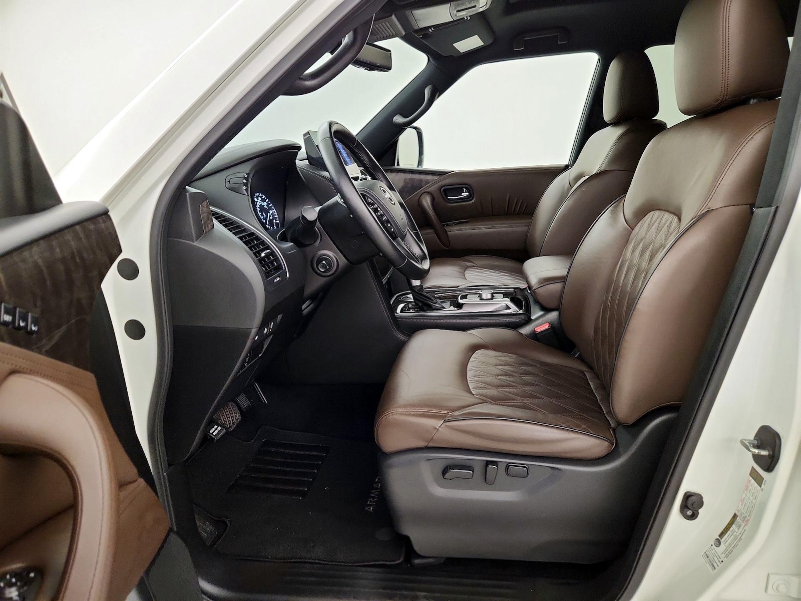 2024 Nissan Armada Platinum - Photo 12