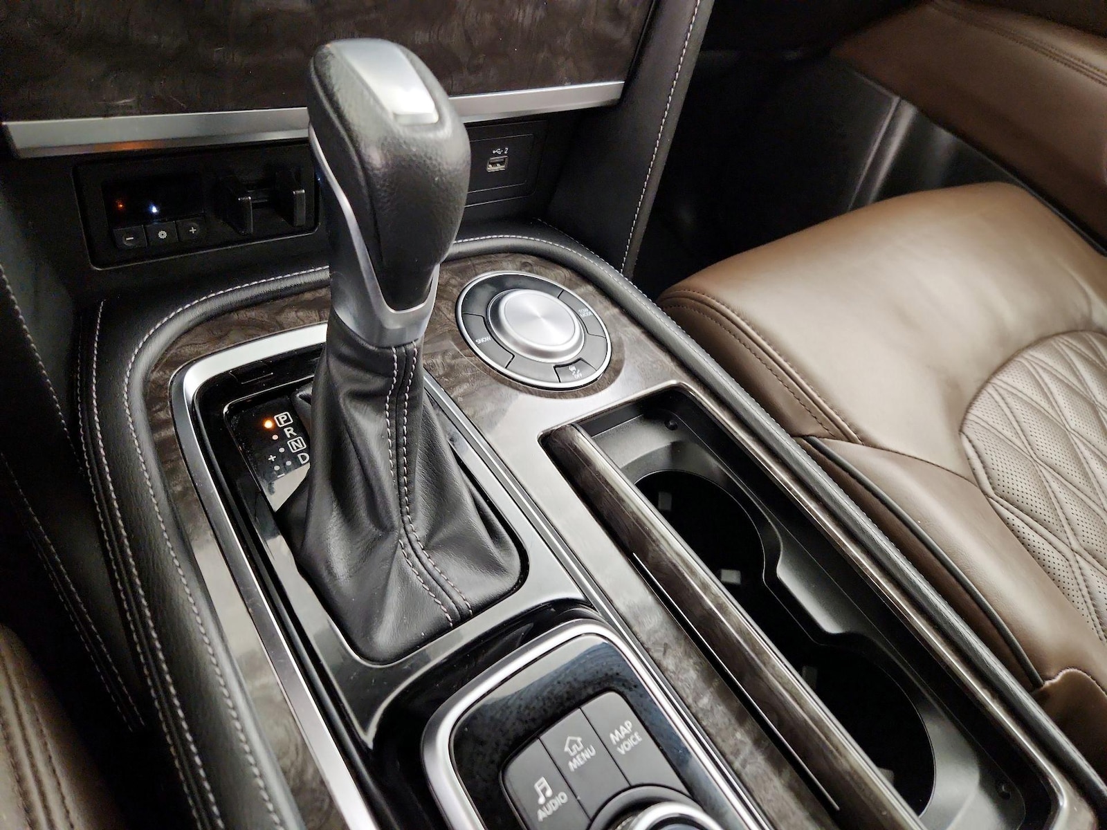 2024 Nissan Armada Platinum - Photo 18