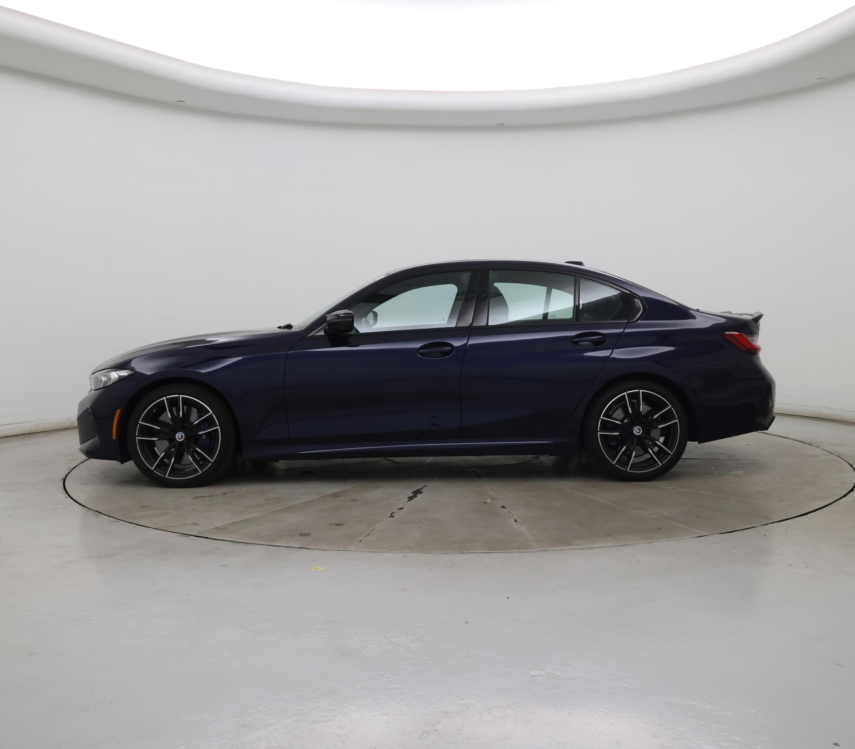 Thumbnail: 2023 BMW 3 Series - 3