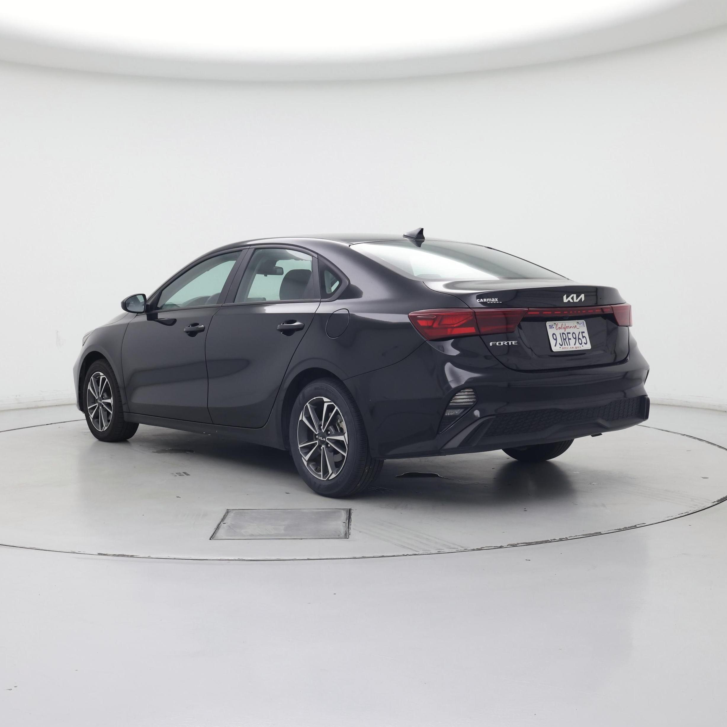 Thumbnail: 2024 Kia Forte - 2