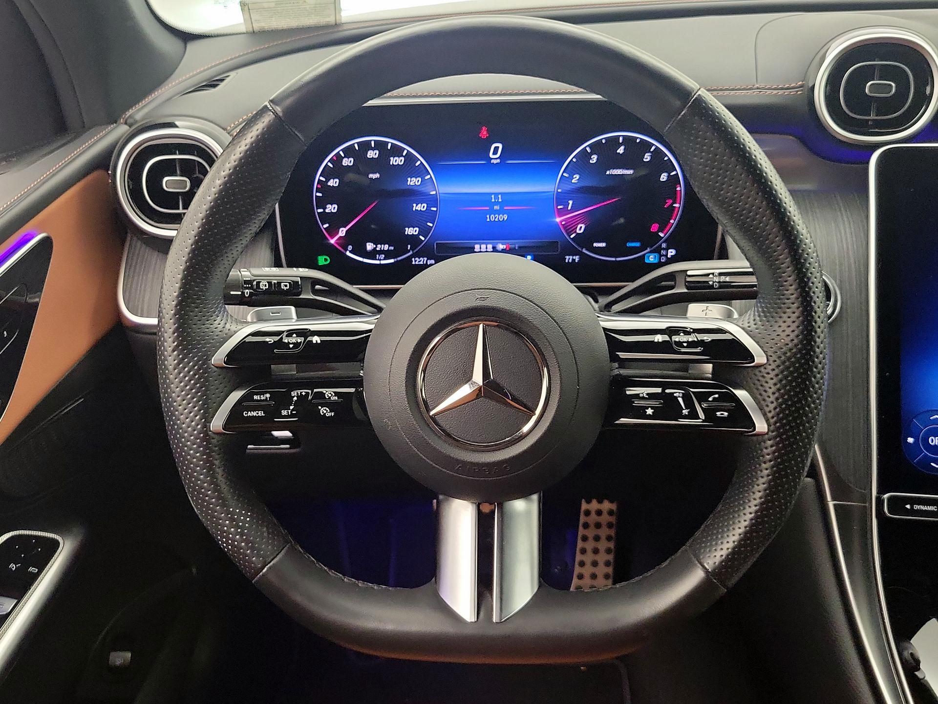 Thumbnail: 2024 Mercedes-Benz GLC - 10