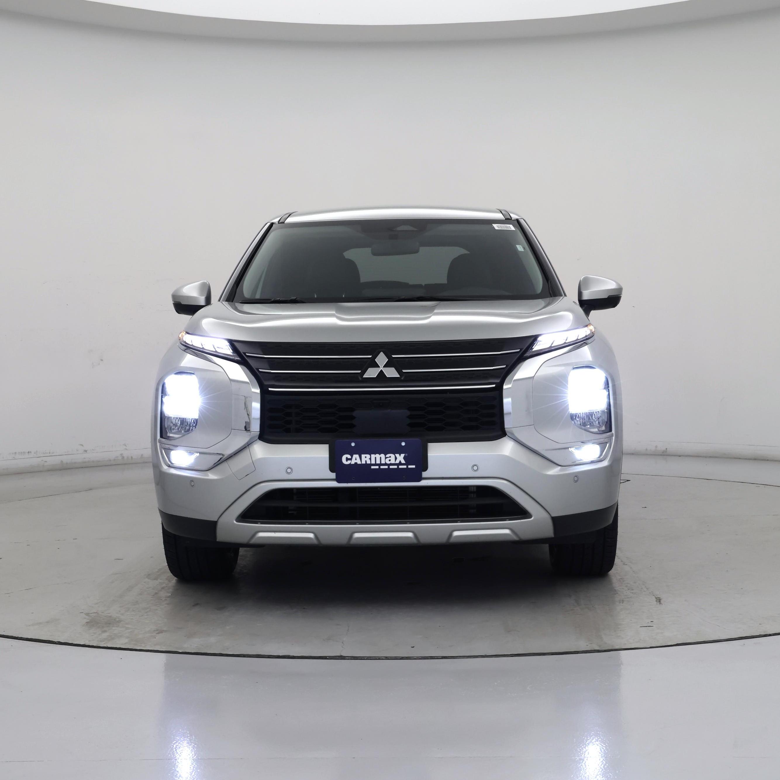 Thumbnail: 2024 Mitsubishi Outlander - 5
