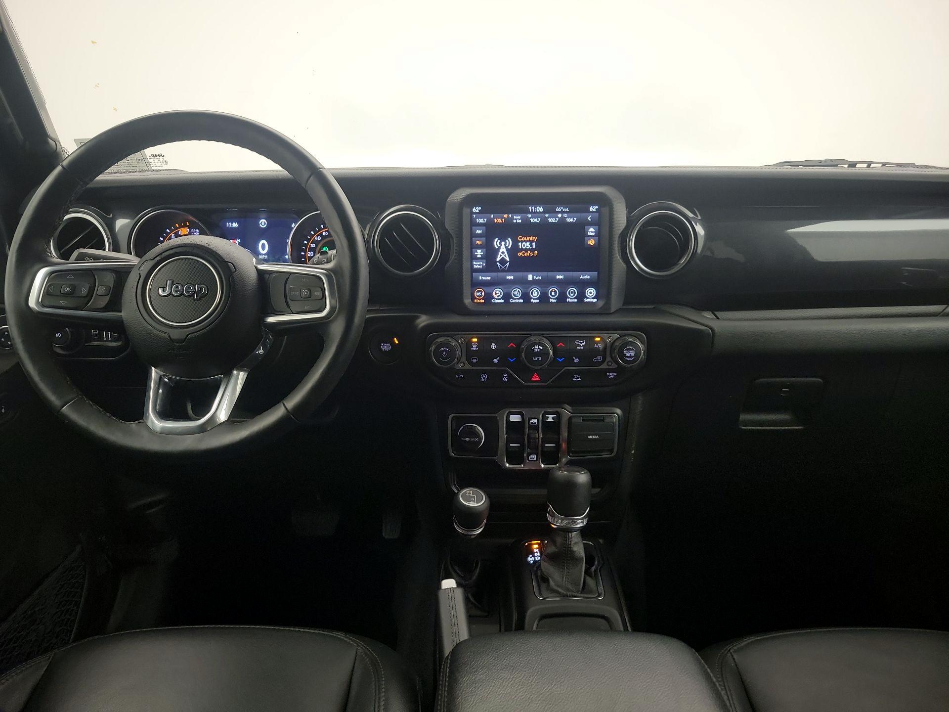 Thumbnail: 2022 Jeep Wrangler - 9