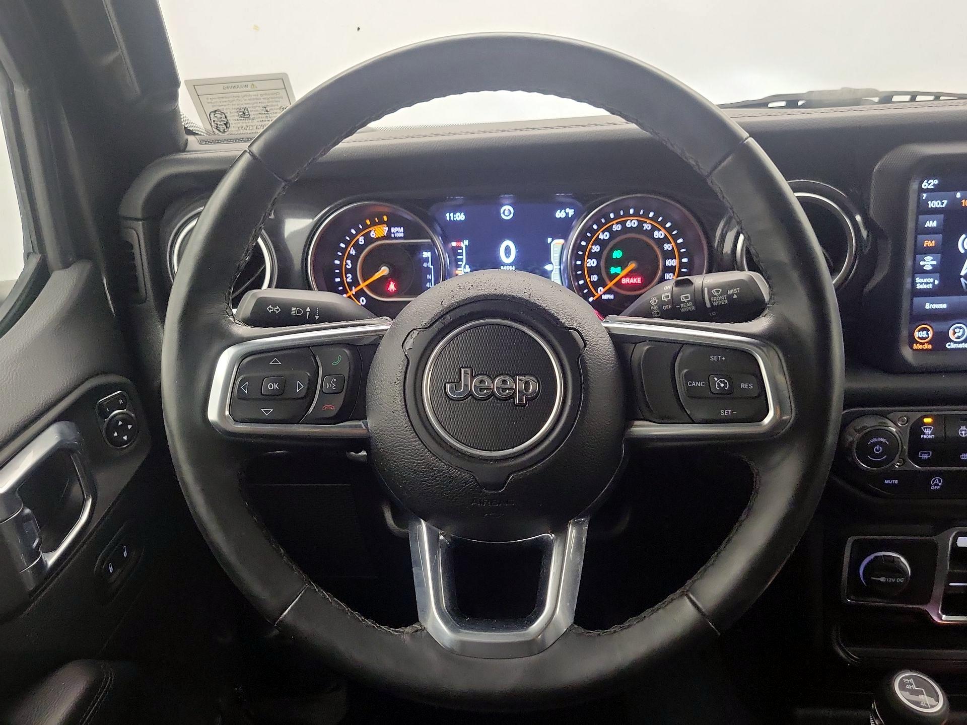 Thumbnail: 2022 Jeep Wrangler - 10