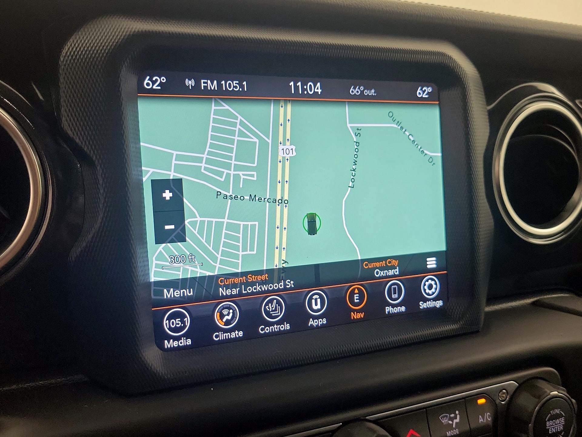 Thumbnail: 2022 Jeep Wrangler - 14