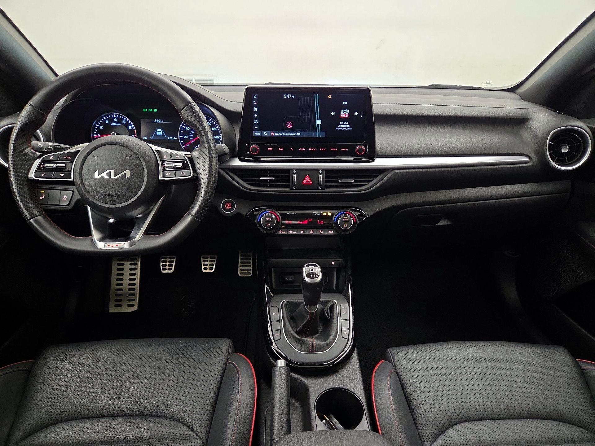 Thumbnail: 2023 Kia Forte - 9
