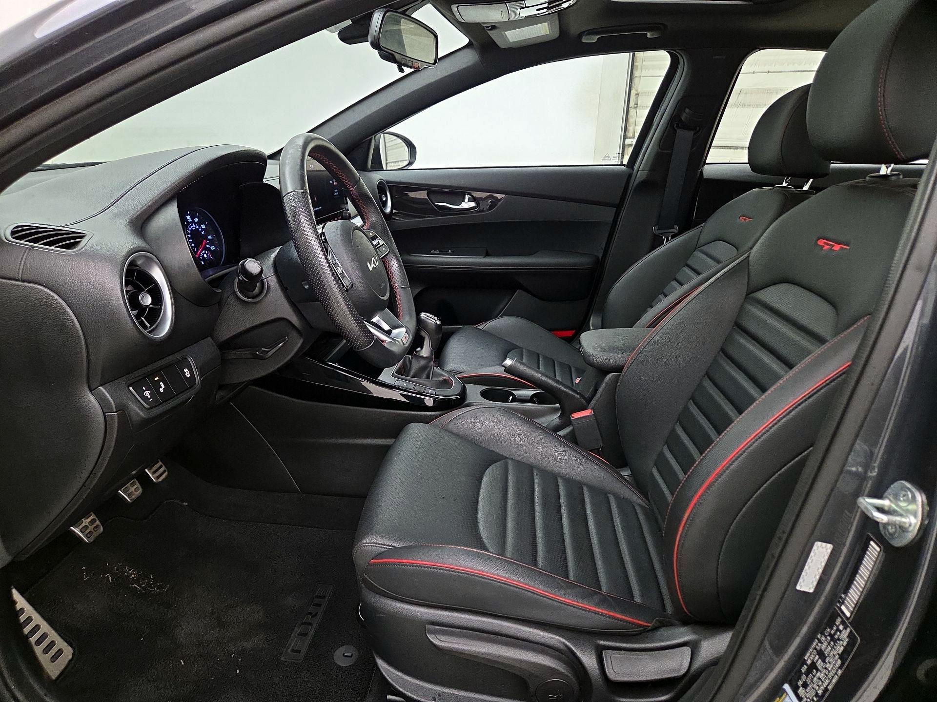 Thumbnail: 2023 Kia Forte - 11