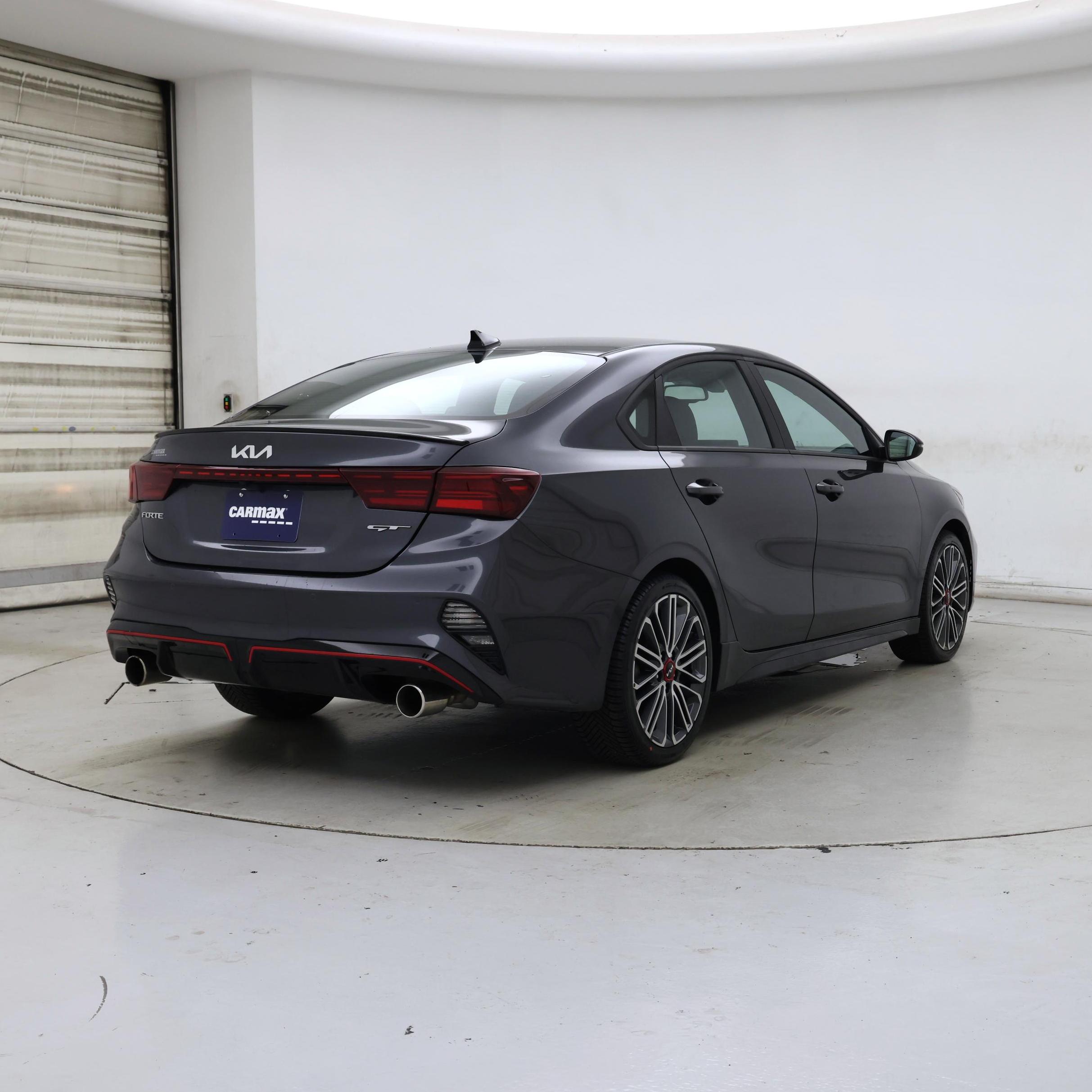 Thumbnail: 2023 Kia Forte - 8