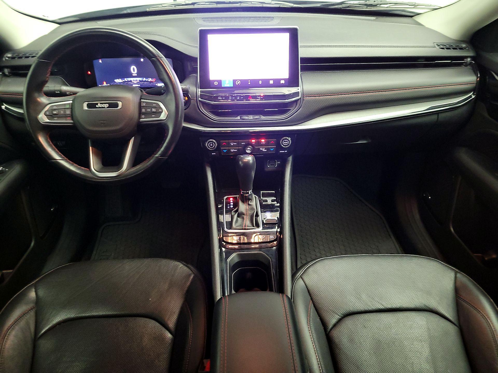 Thumbnail: 2022 Jeep Compass - 9
