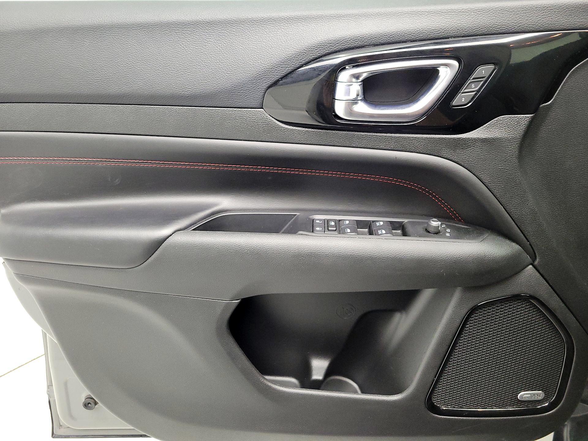 Thumbnail: 2022 Jeep Compass - 12