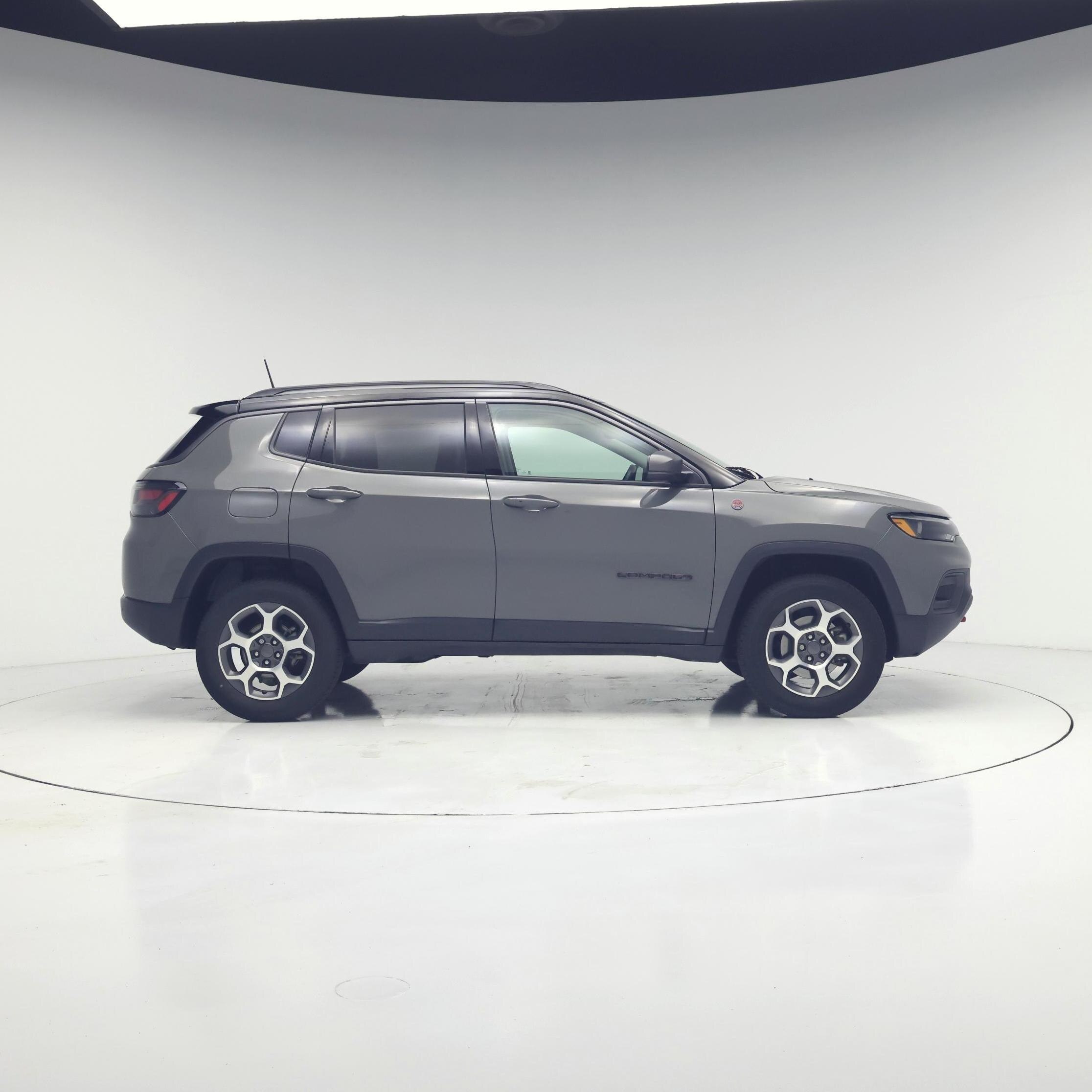 Thumbnail: 2022 Jeep Compass - 7