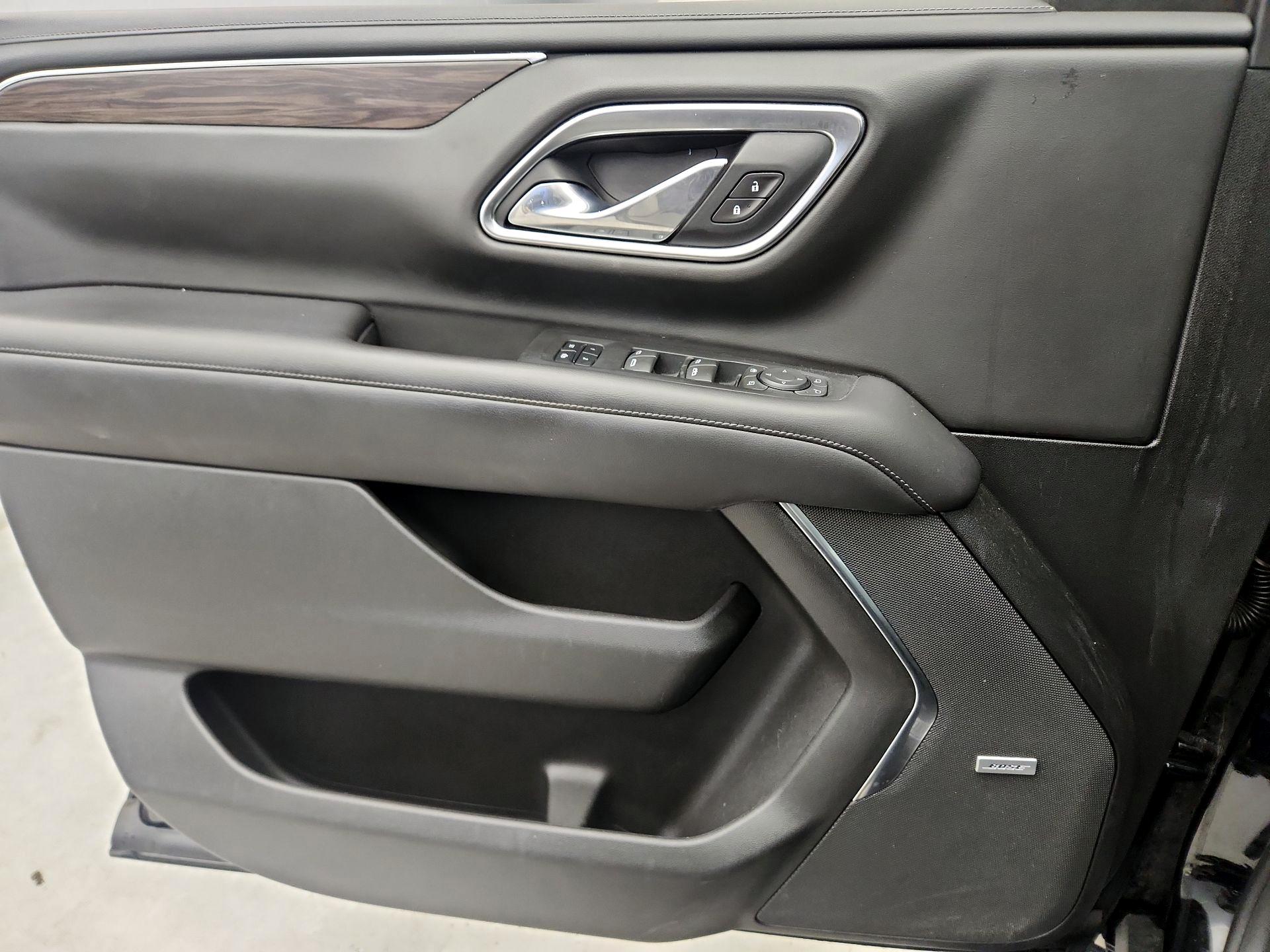 Thumbnail: 2021 Chevrolet Tahoe - 12