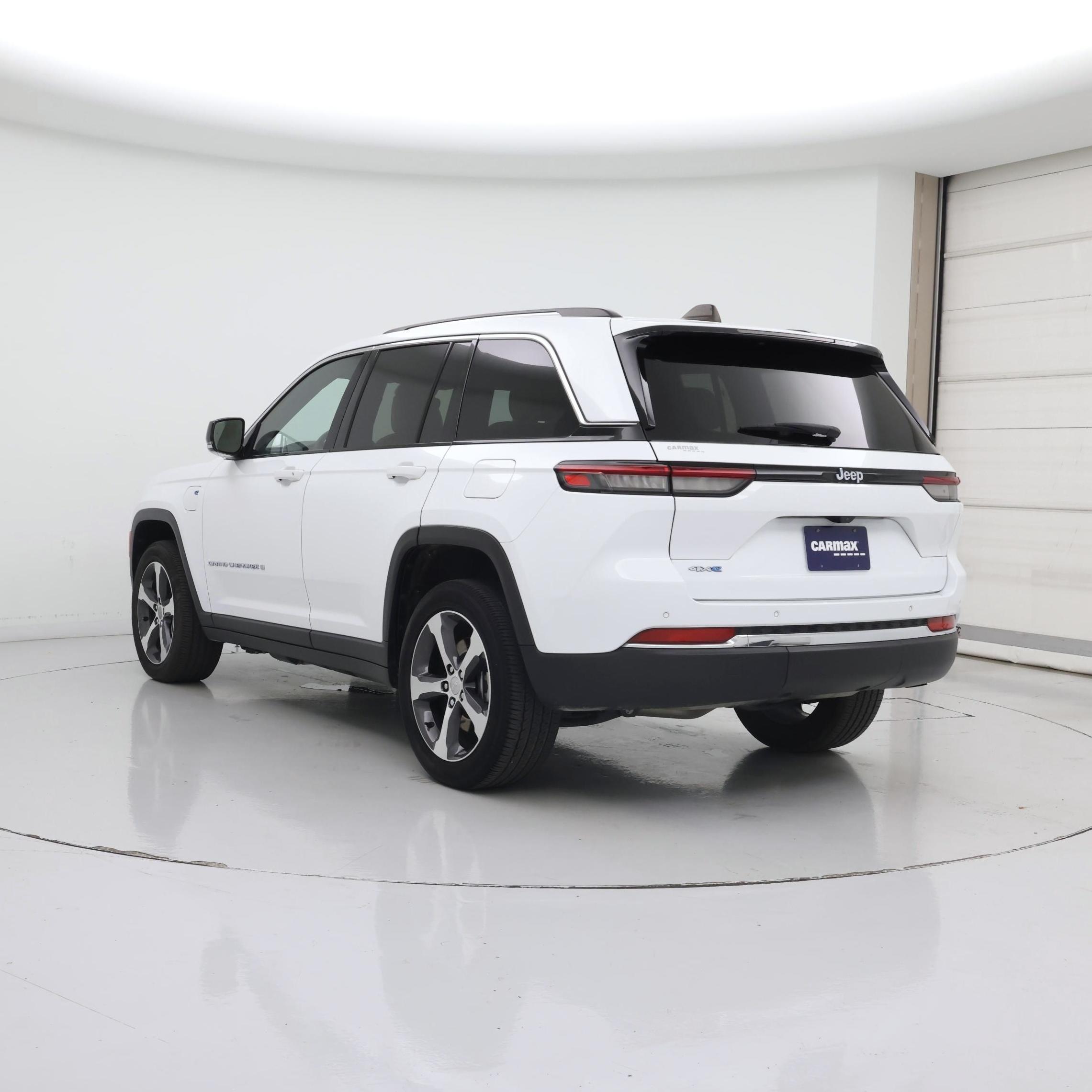 Thumbnail: 2023 Jeep Grand Cherokee - 2