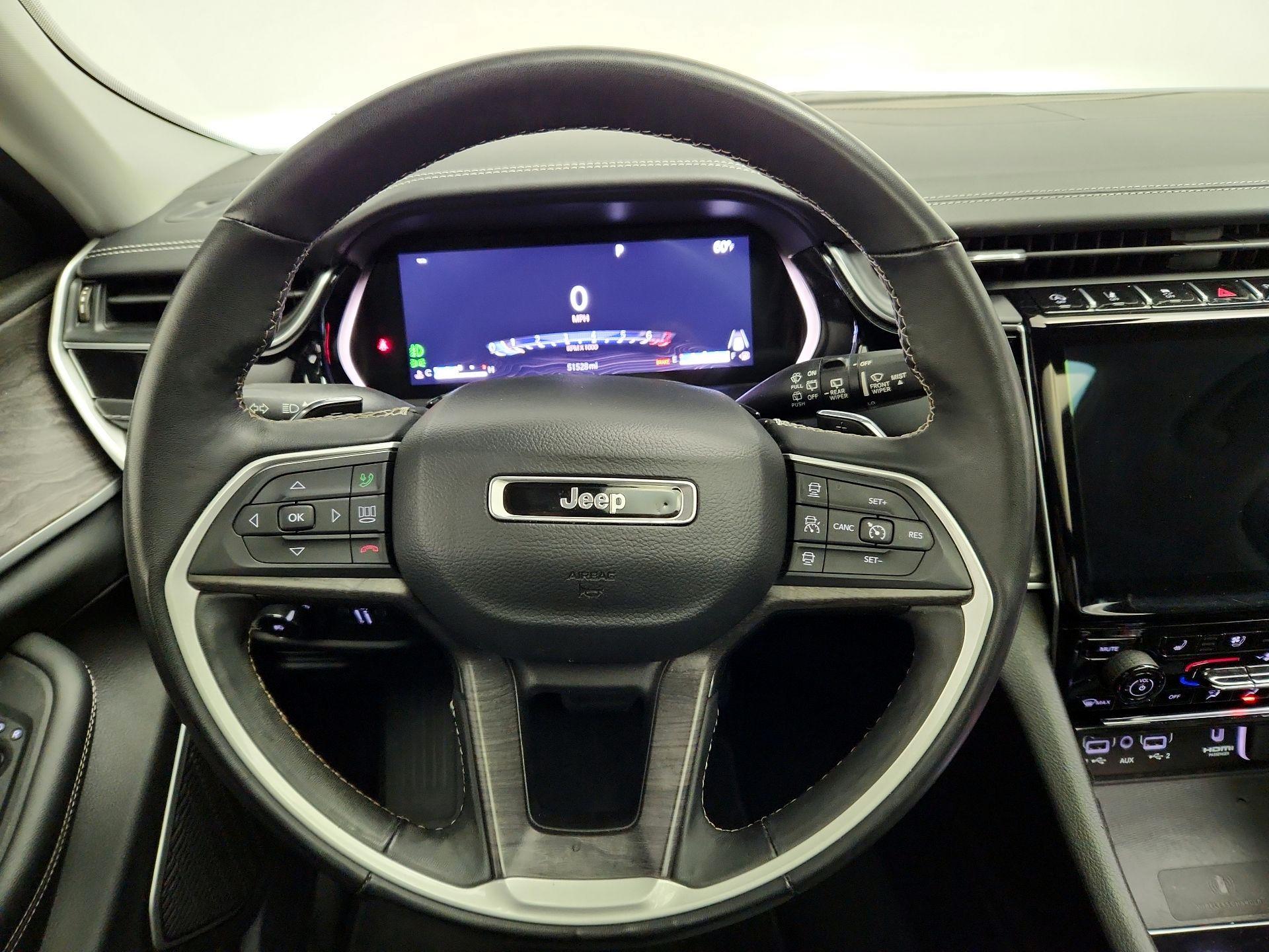 Thumbnail: 2022 Jeep Grand Cherokee - 10