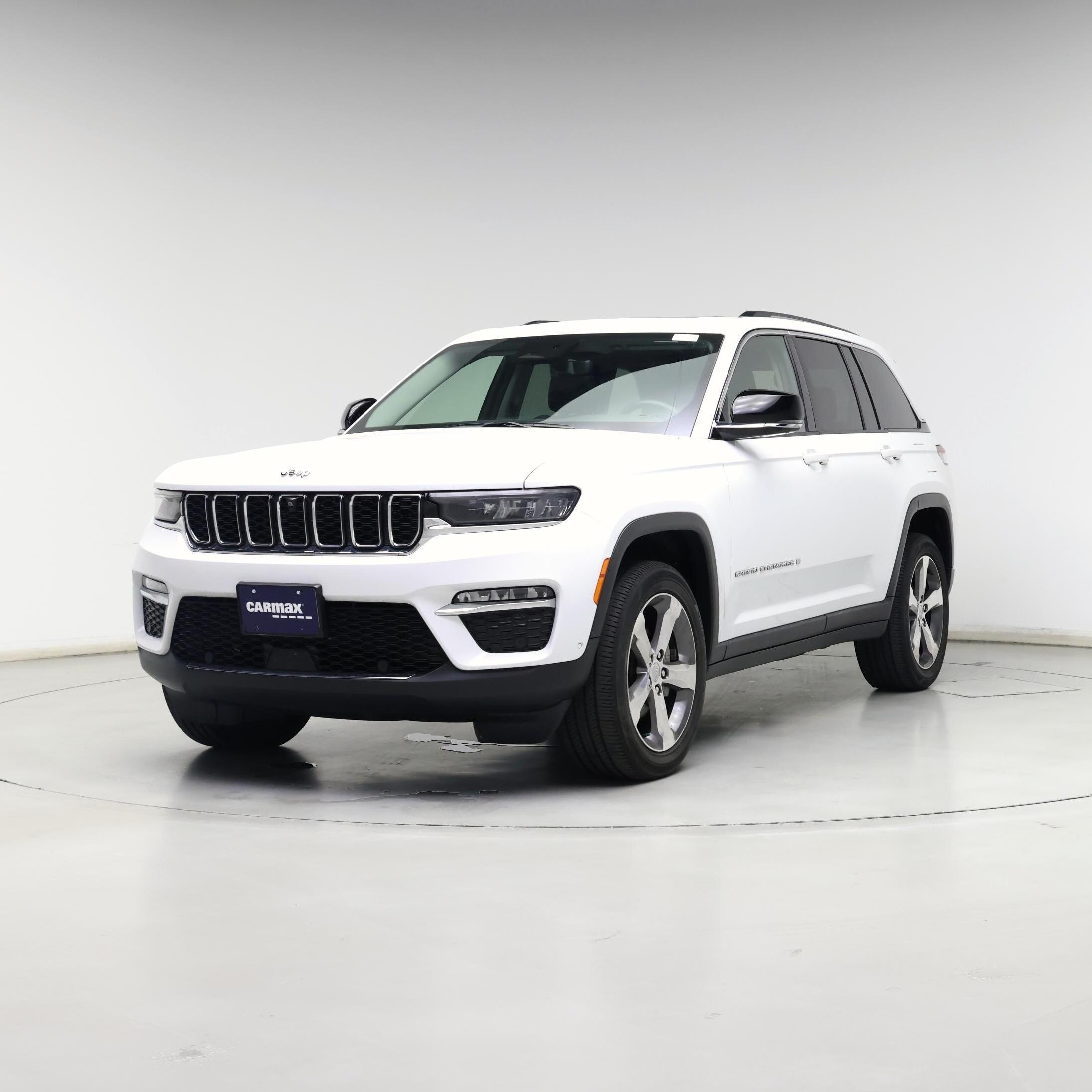 Thumbnail: 2022 Jeep Grand Cherokee - 4