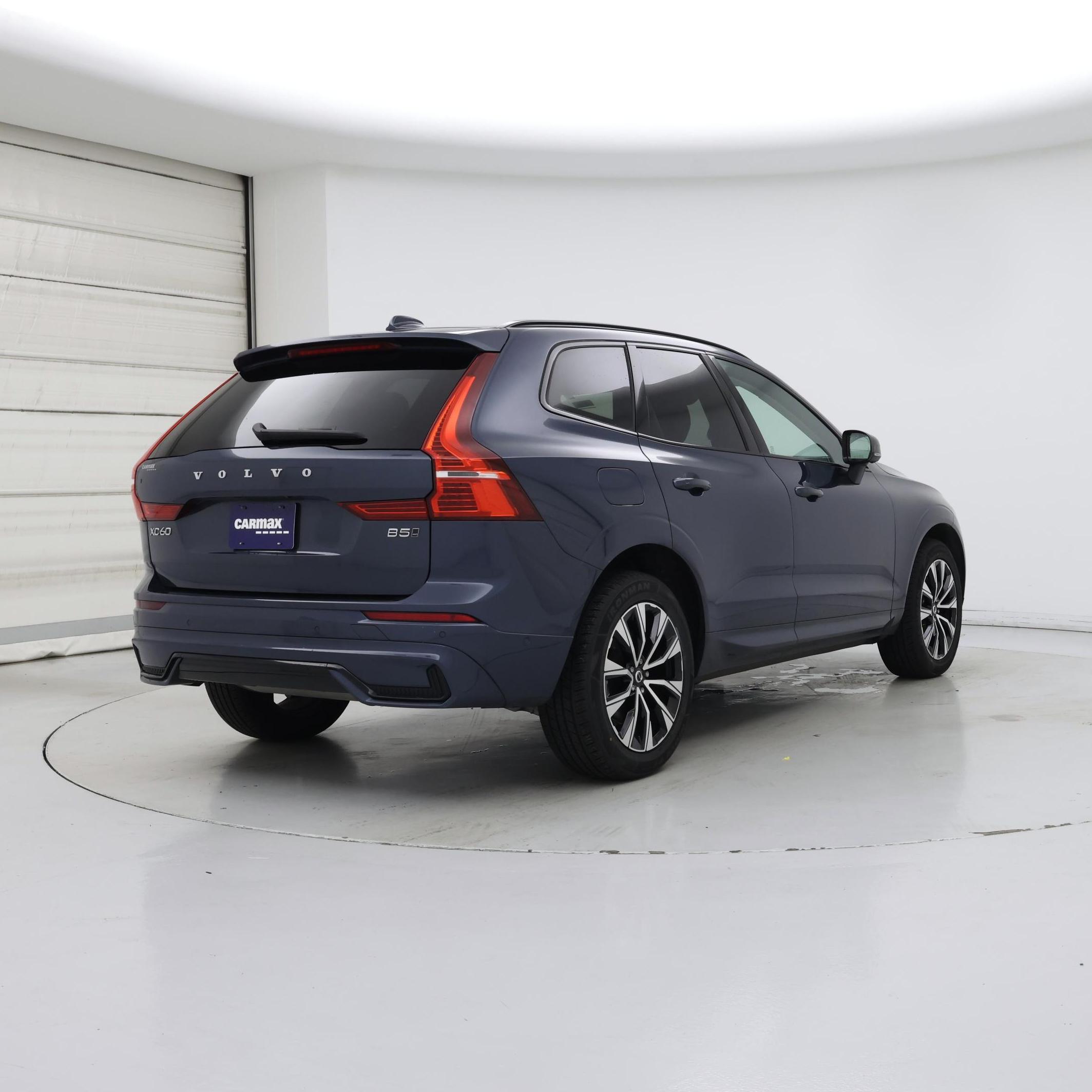 Thumbnail: 2024 Volvo XC60 - 8