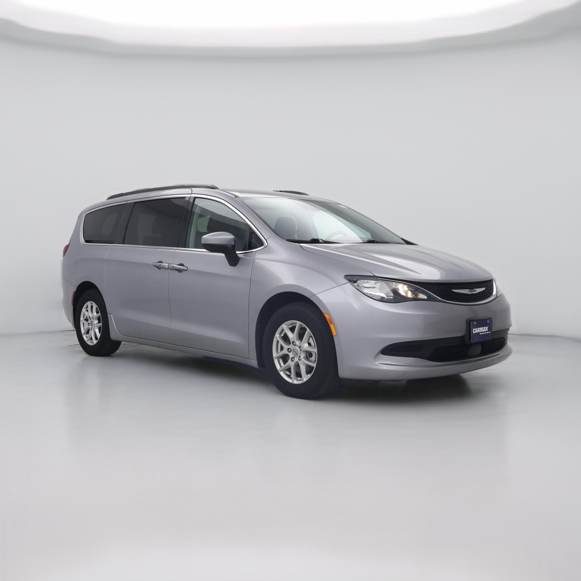 Thumbnail: 2021 Chrysler Voyager - 1