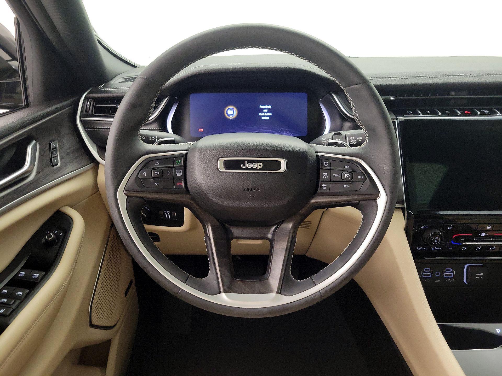Thumbnail: 2023 Jeep Grand Cherokee - 10