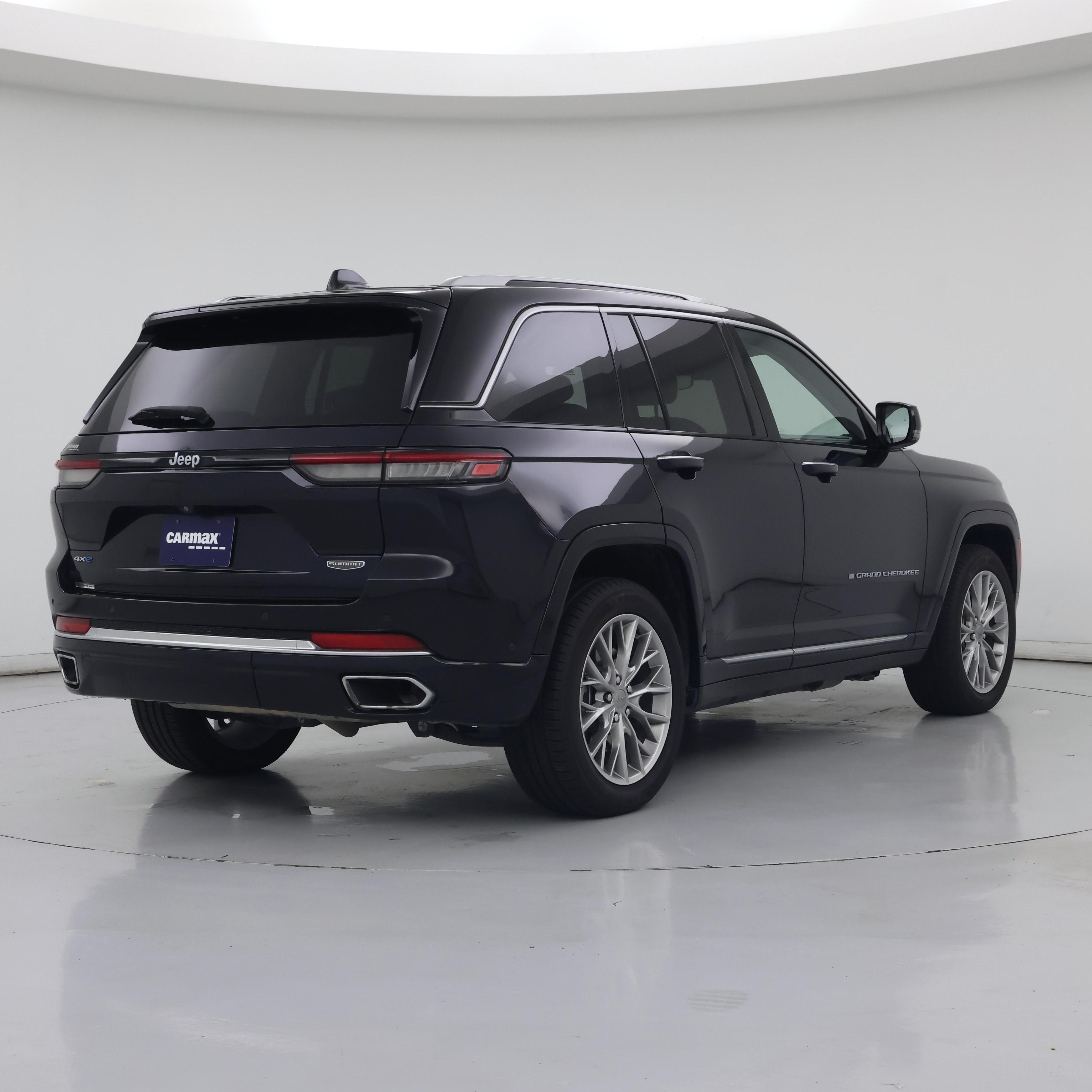 Thumbnail: 2022 Jeep Grand Cherokee - 8
