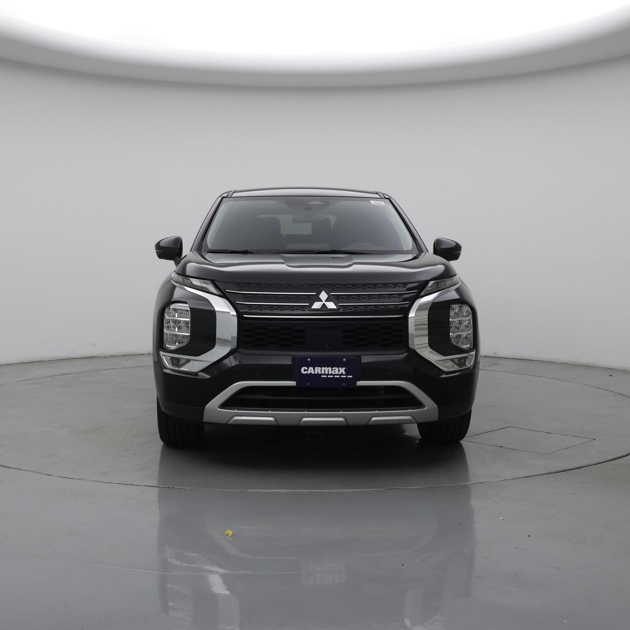Thumbnail: 2024 Mitsubishi Outlander - 5