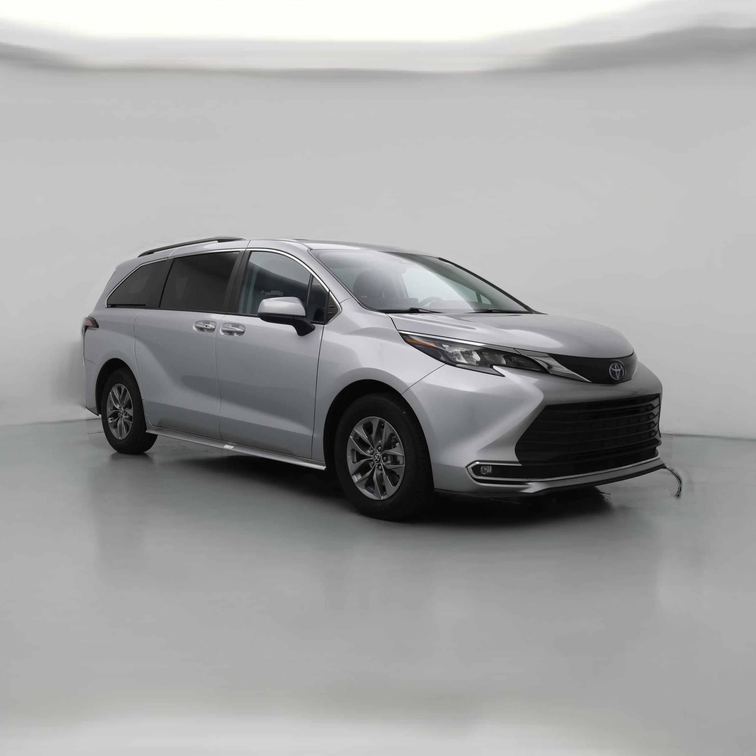 Thumbnail: 2024 Toyota Sienna - 1