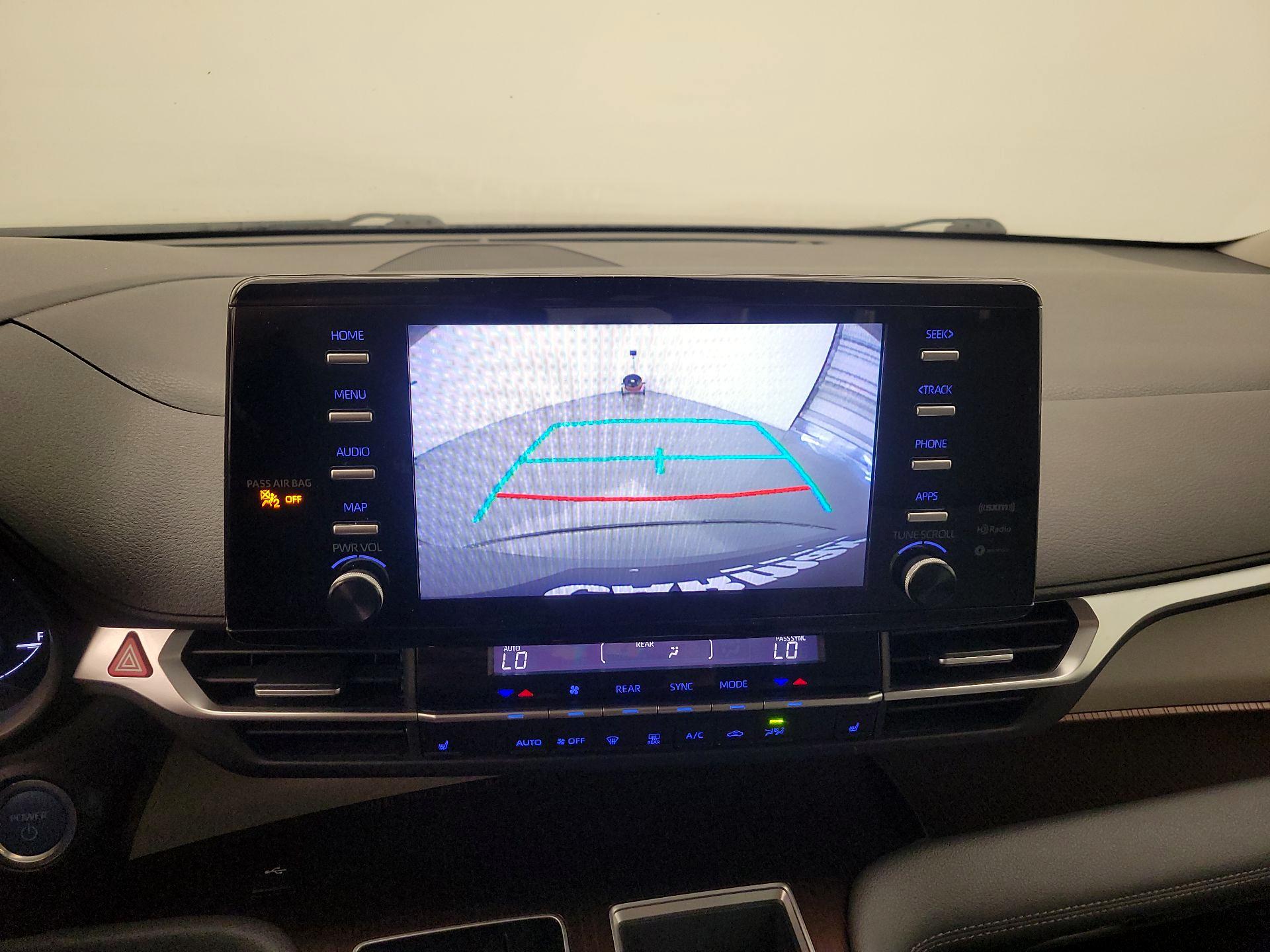 Thumbnail: 2024 Toyota Sienna - 14