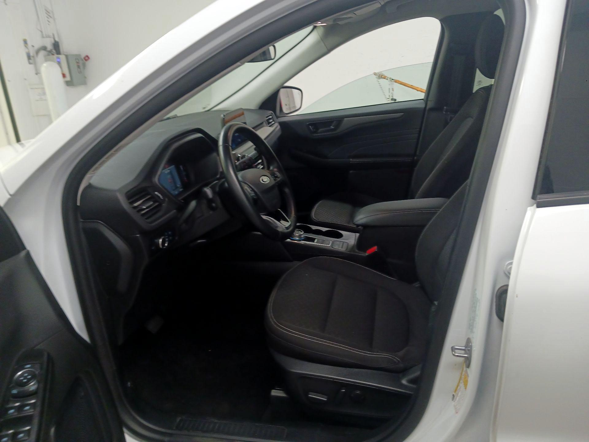 Thumbnail: 2024 Ford Escape - 11