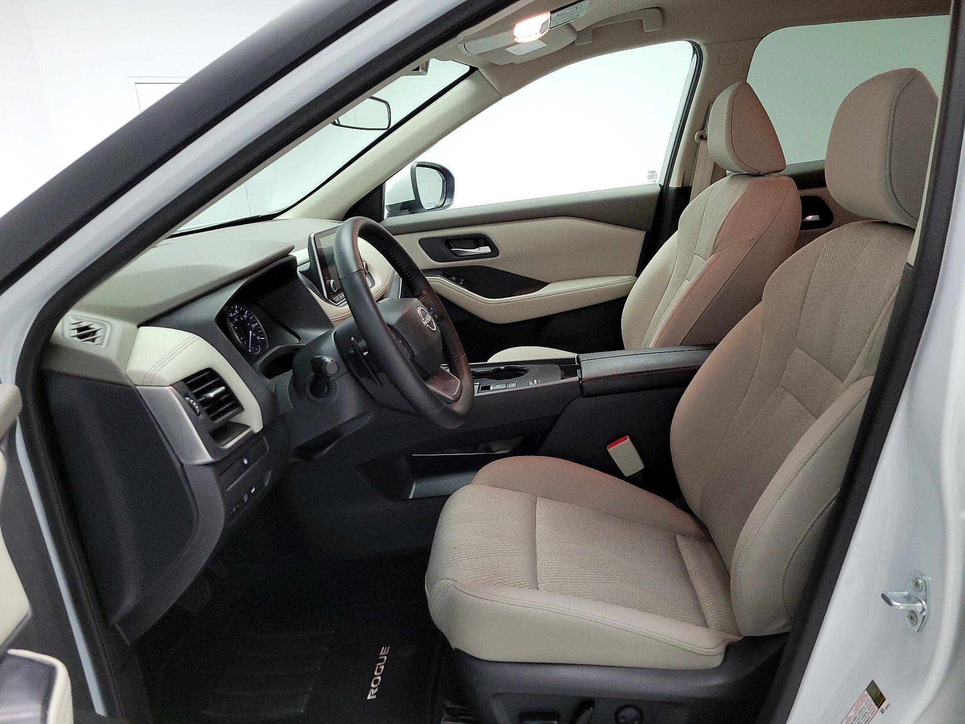 Thumbnail: 2025 Nissan Rogue - 11