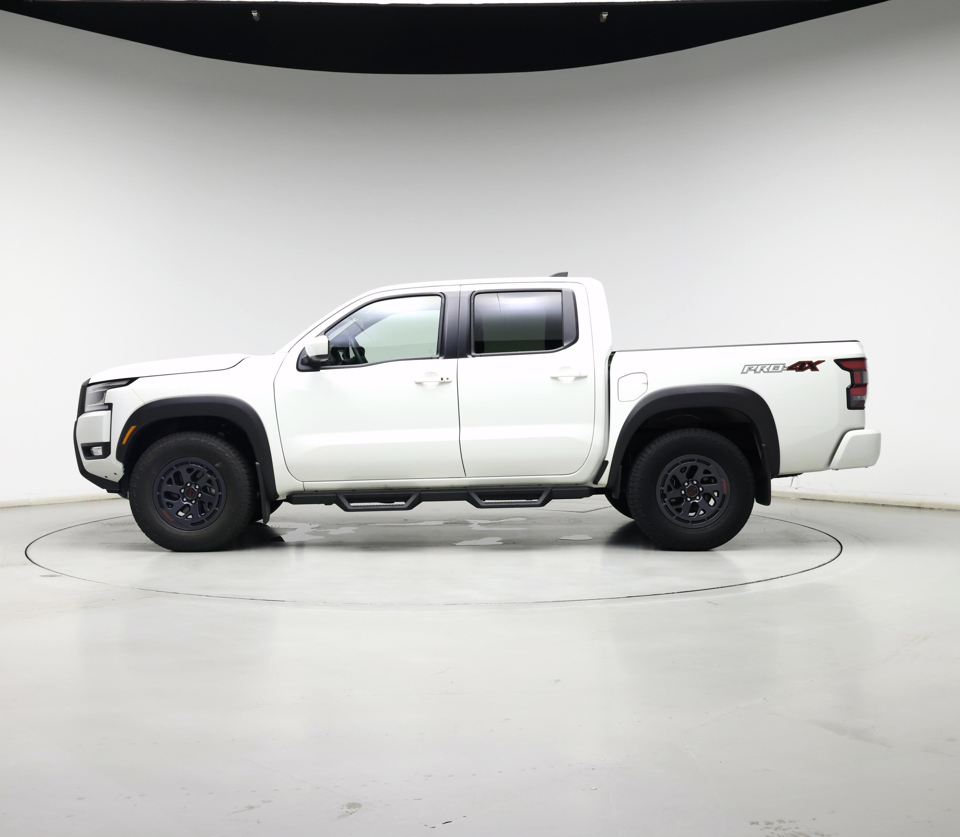 Thumbnail: 2025 Nissan Frontier - 3