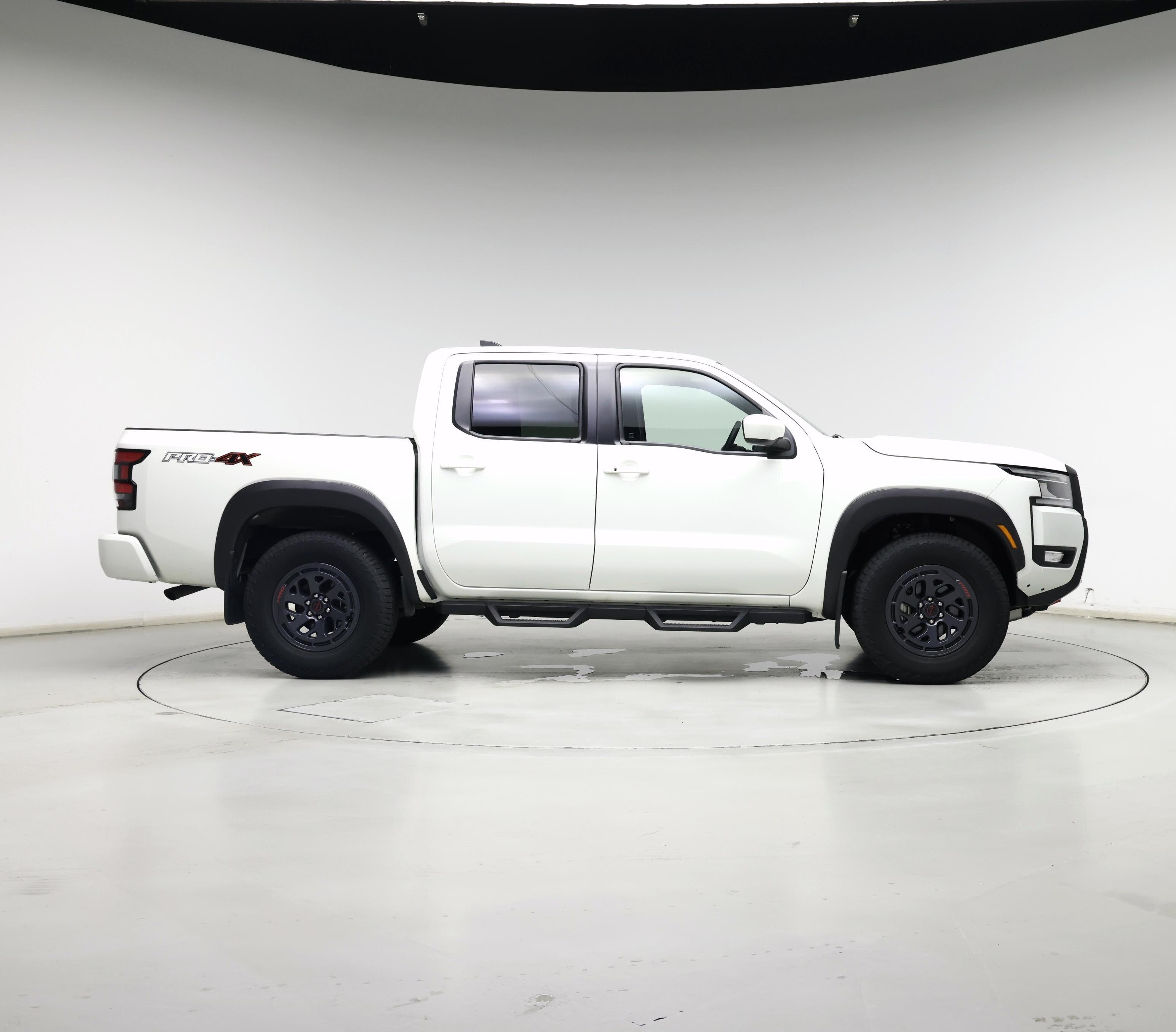 Thumbnail: 2025 Nissan Frontier - 7