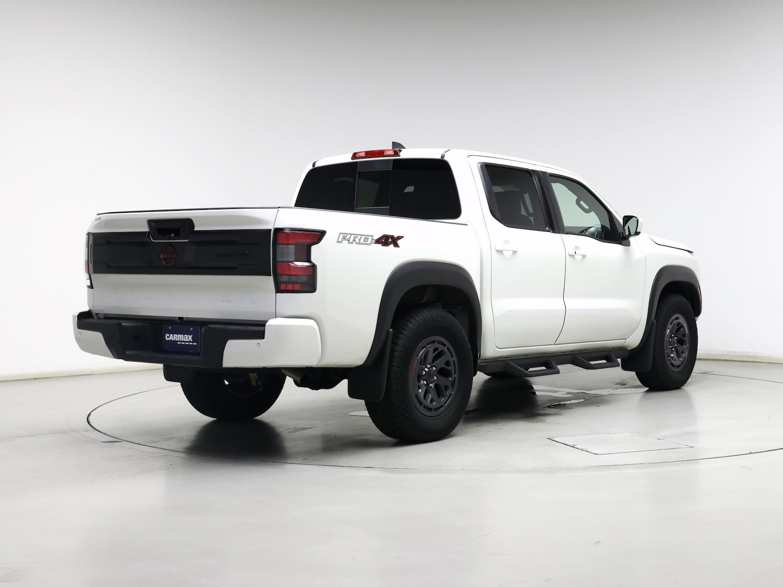 2025 Nissan Frontier PRO-4X - Photo 9