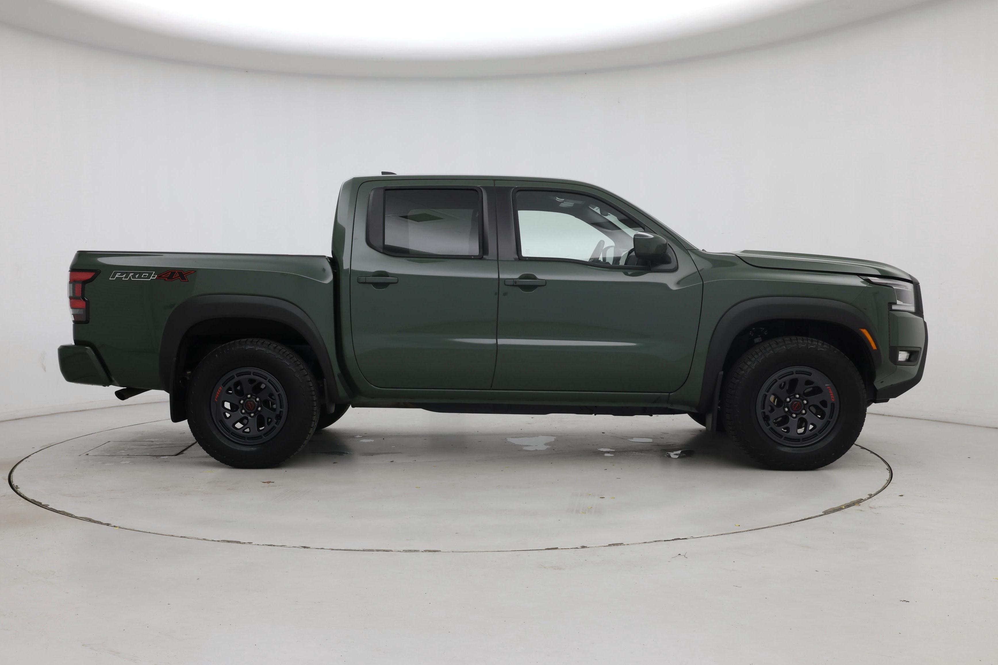 Thumbnail: 2025 Nissan Frontier - 7