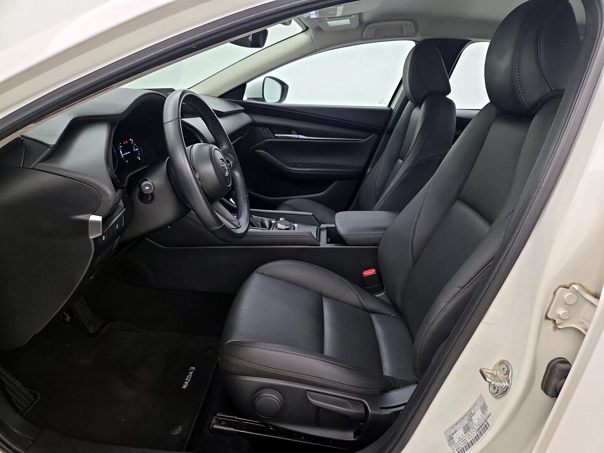 Thumbnail: 2020 Mazda Mazda3 - 11