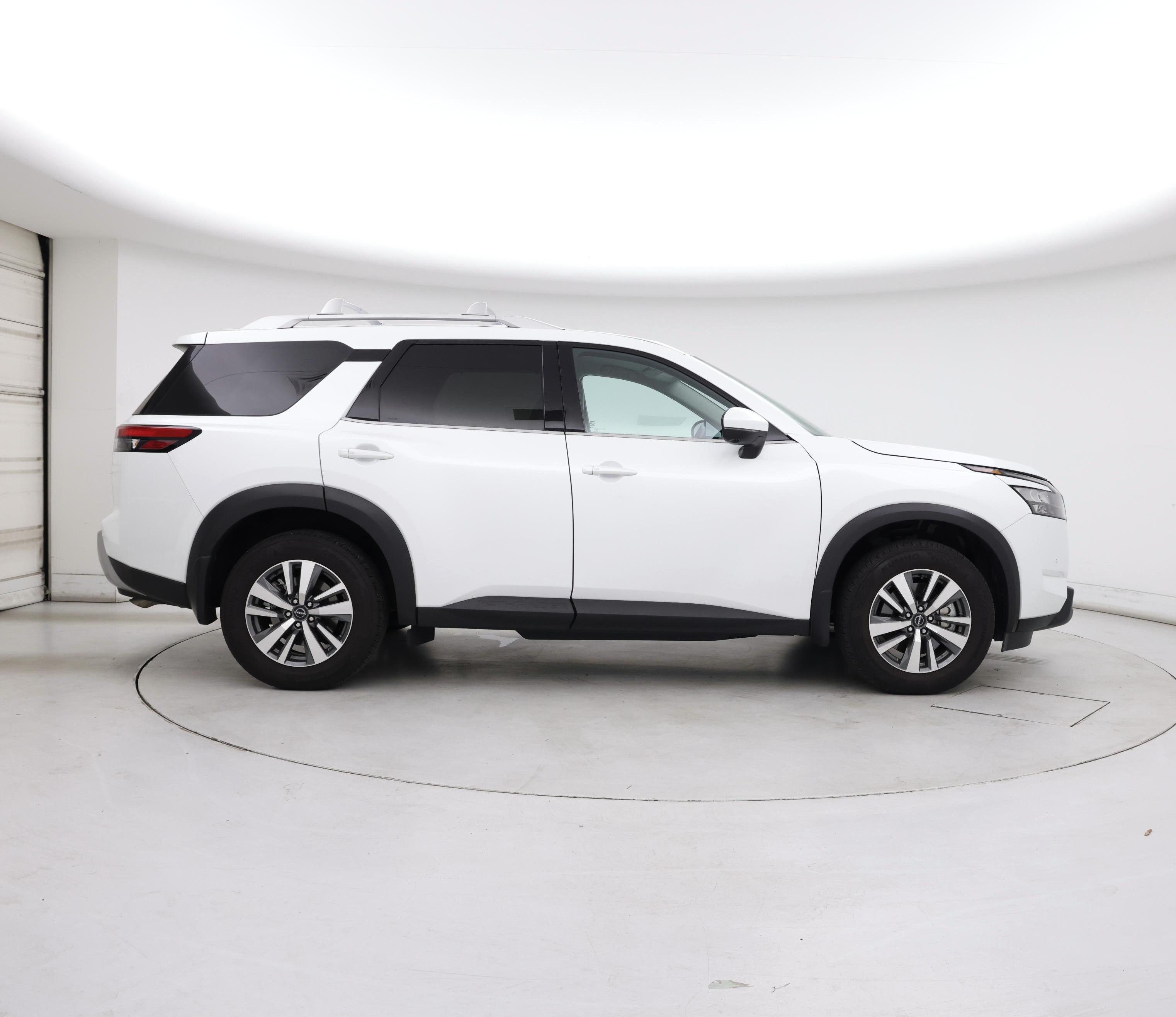 Thumbnail: 2025 Nissan Pathfinder - 7