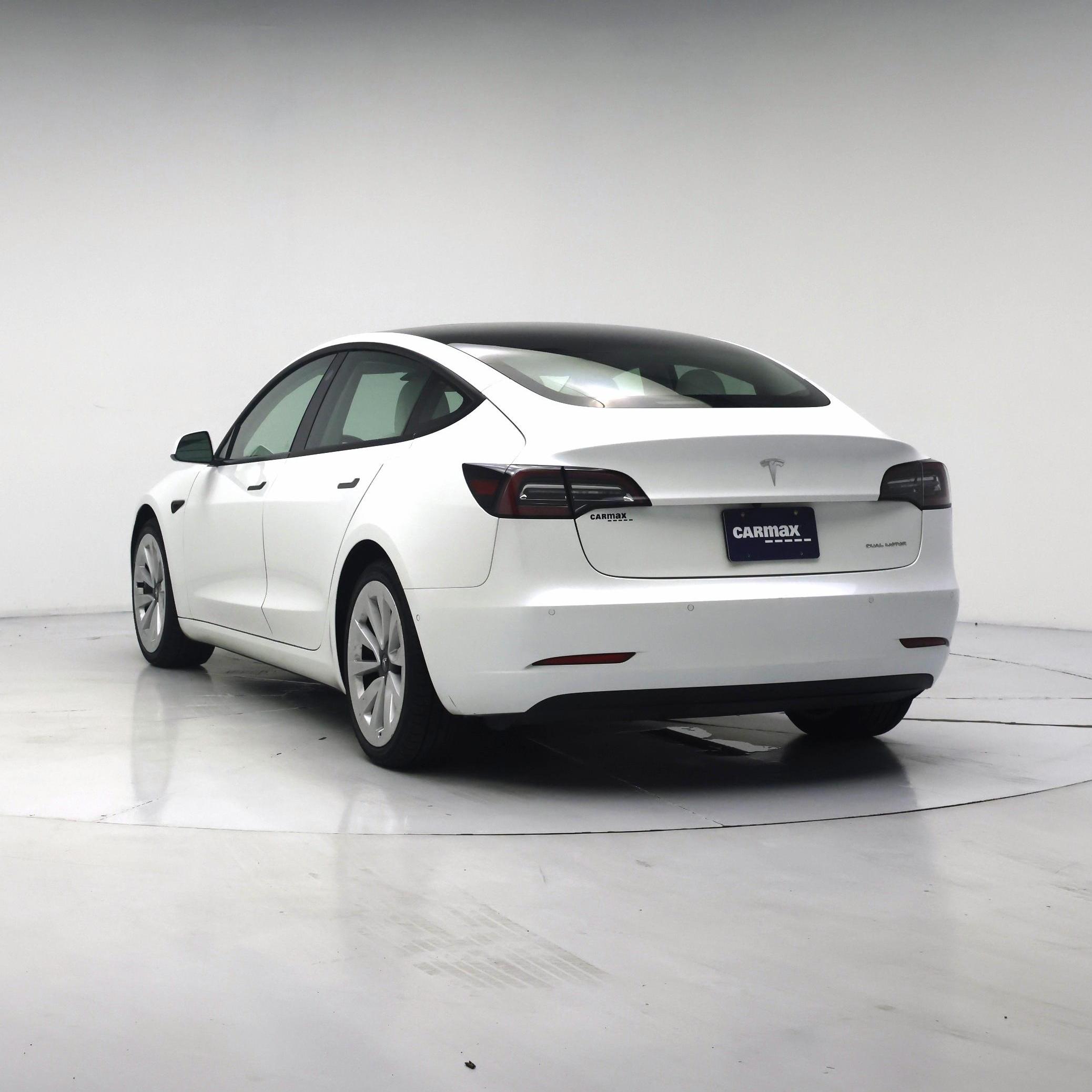 Thumbnail: 2021 Tesla Model 3 - 2