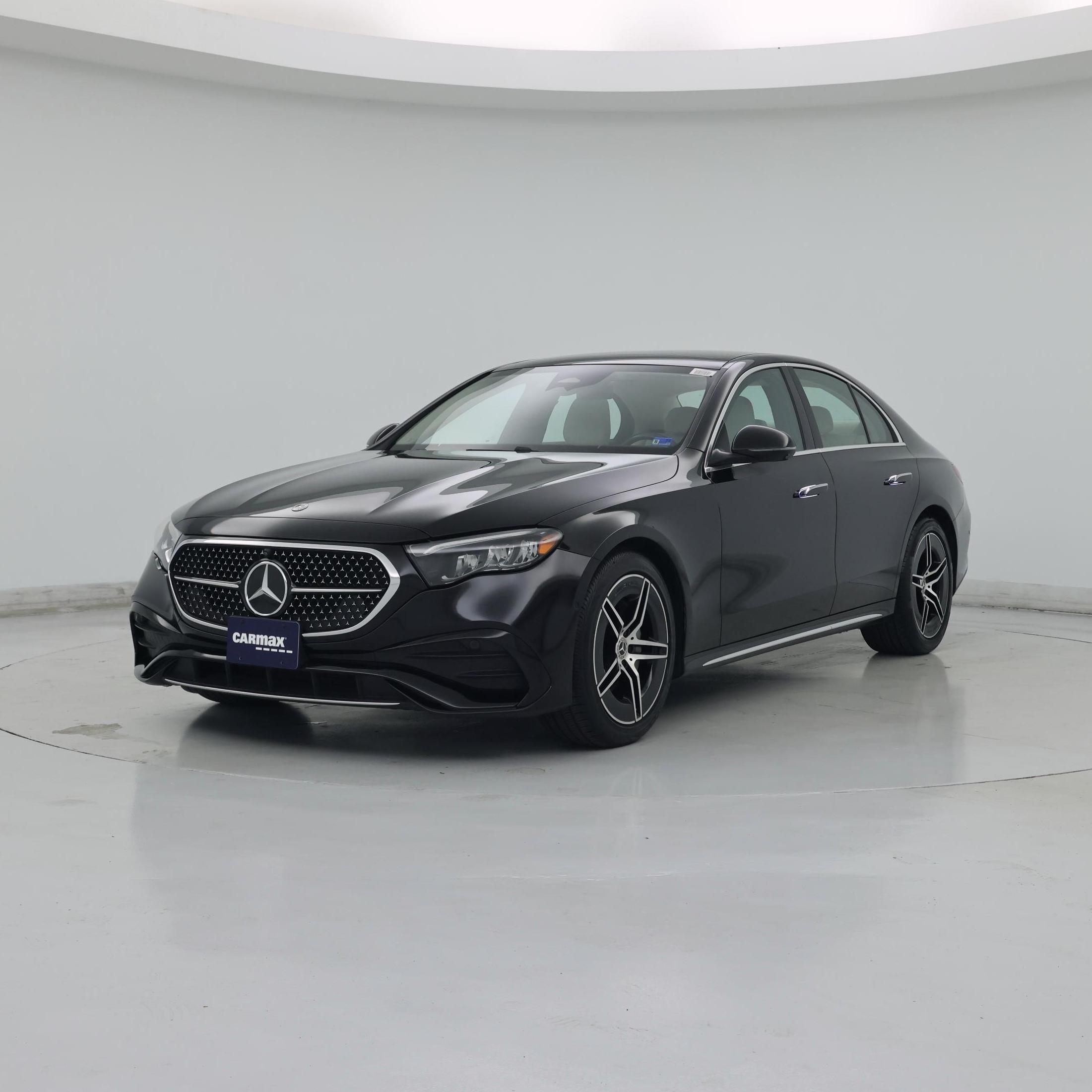 Thumbnail: 2025 Mercedes-Benz E-Class - 4