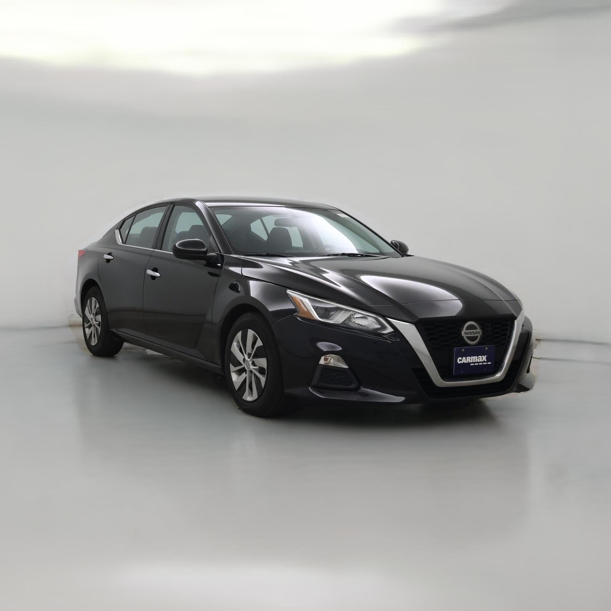 Thumbnail: 2020 Nissan Altima - 1