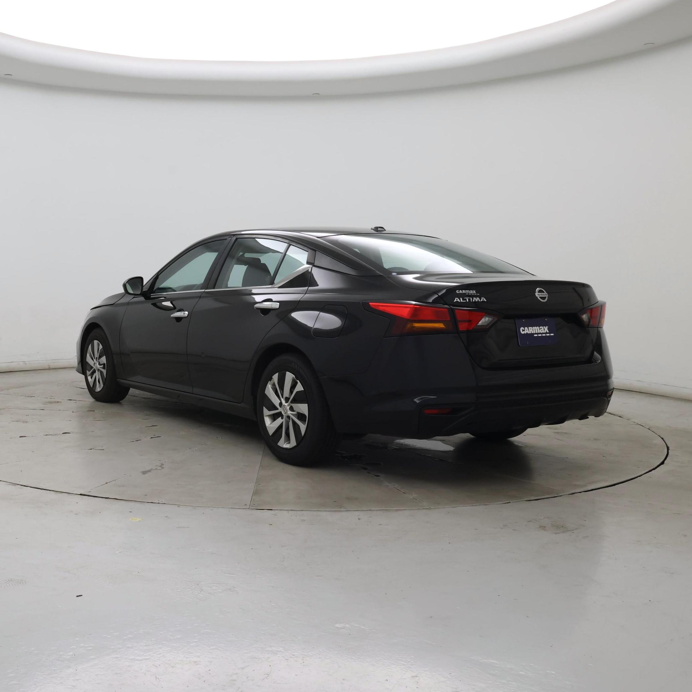Thumbnail: 2020 Nissan Altima - 2