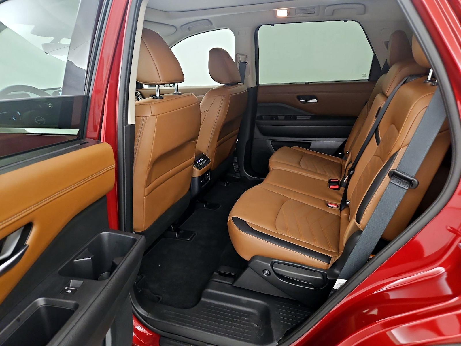 2025 Nissan Pathfinder Platinum - Photo 22