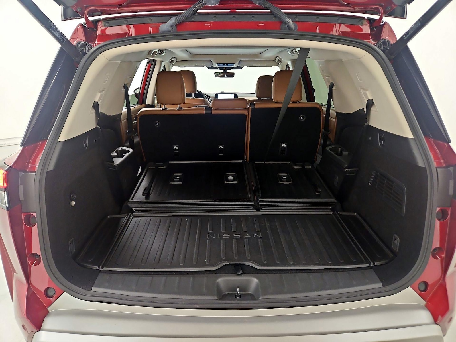 2025 Nissan Pathfinder Platinum - Photo 25