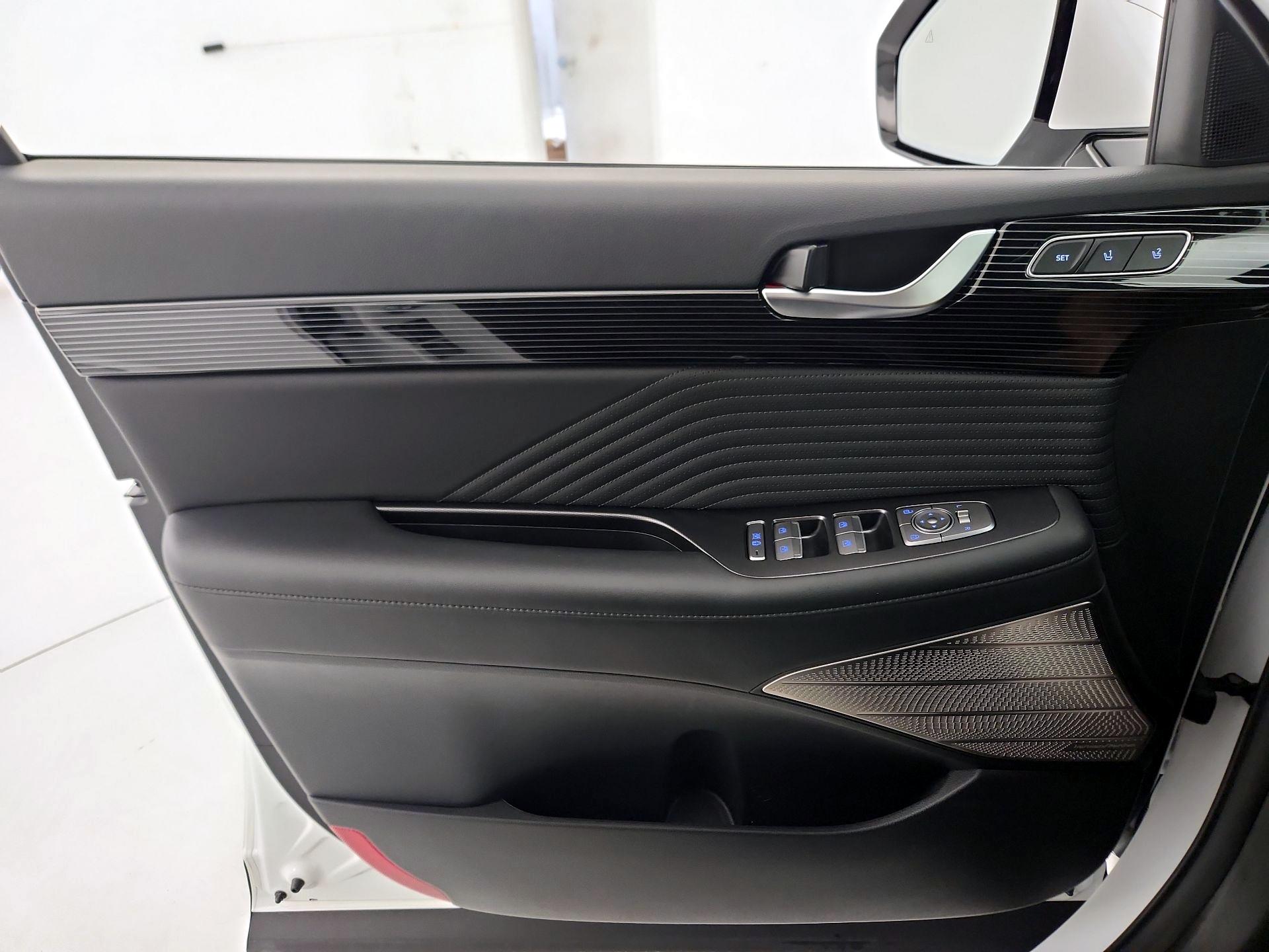 Thumbnail: 2024 Hyundai Palisade - 12