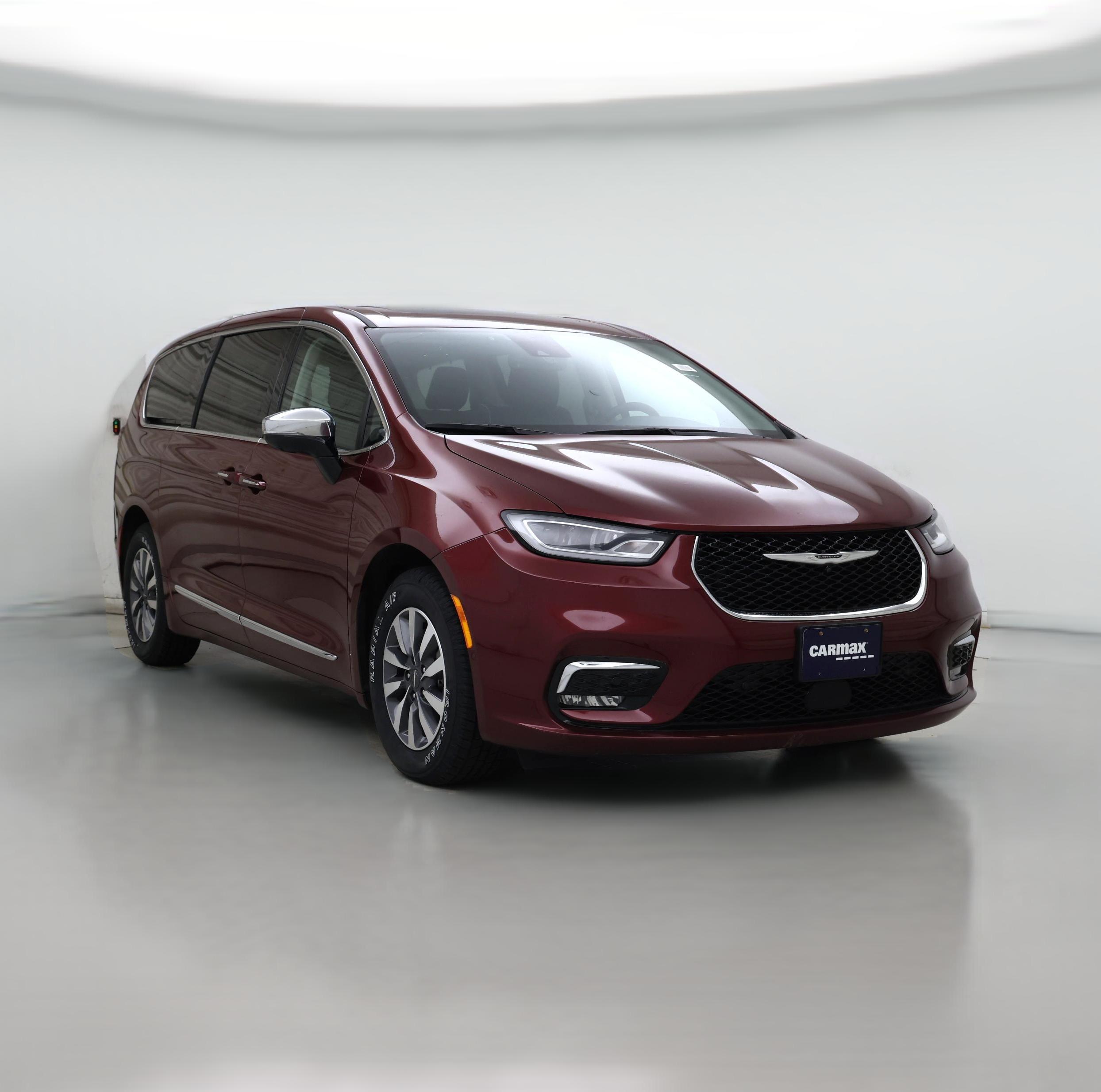 Thumbnail: 2023 Chrysler Pacifica - 1
