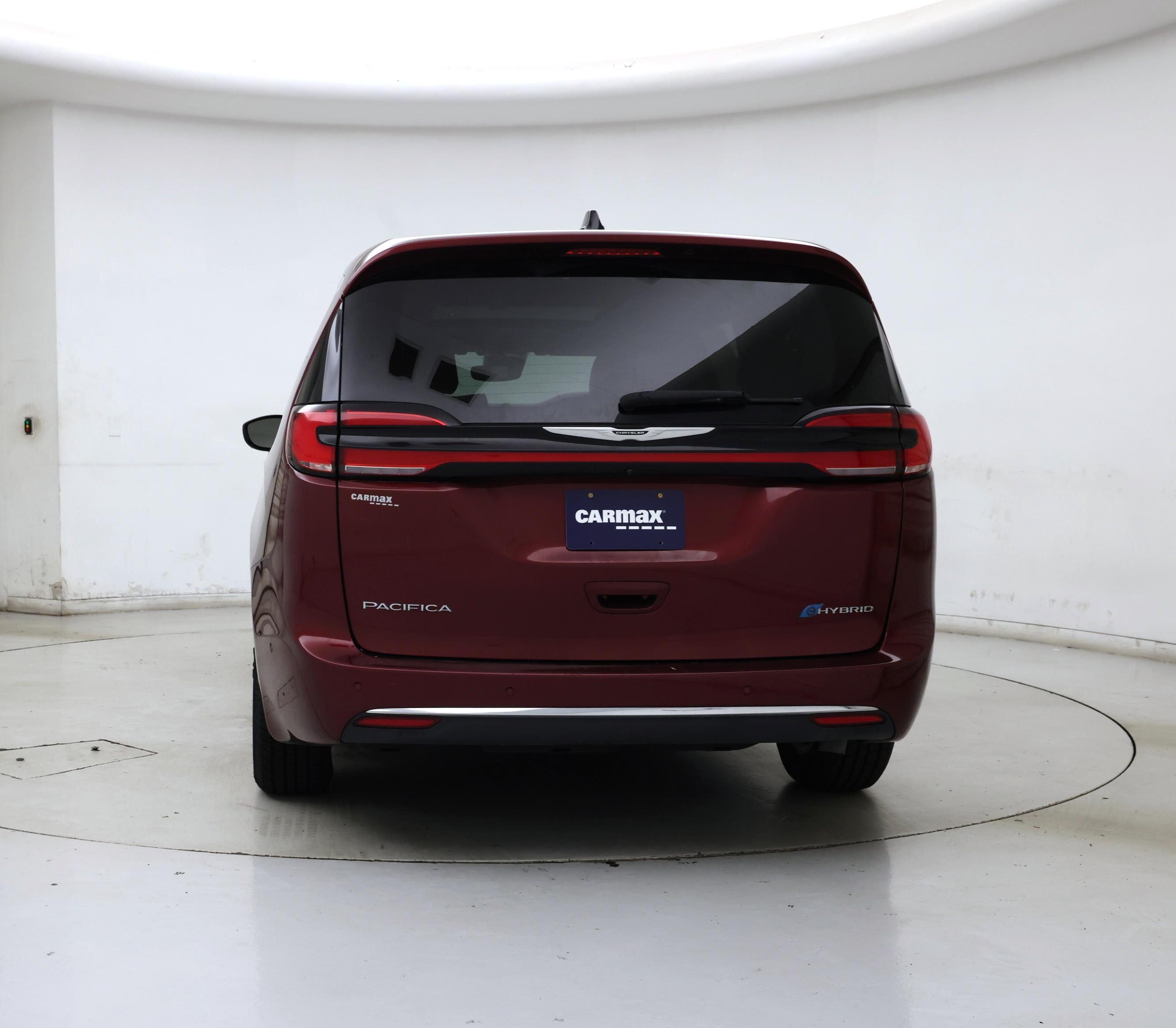 Thumbnail: 2023 Chrysler Pacifica - 6