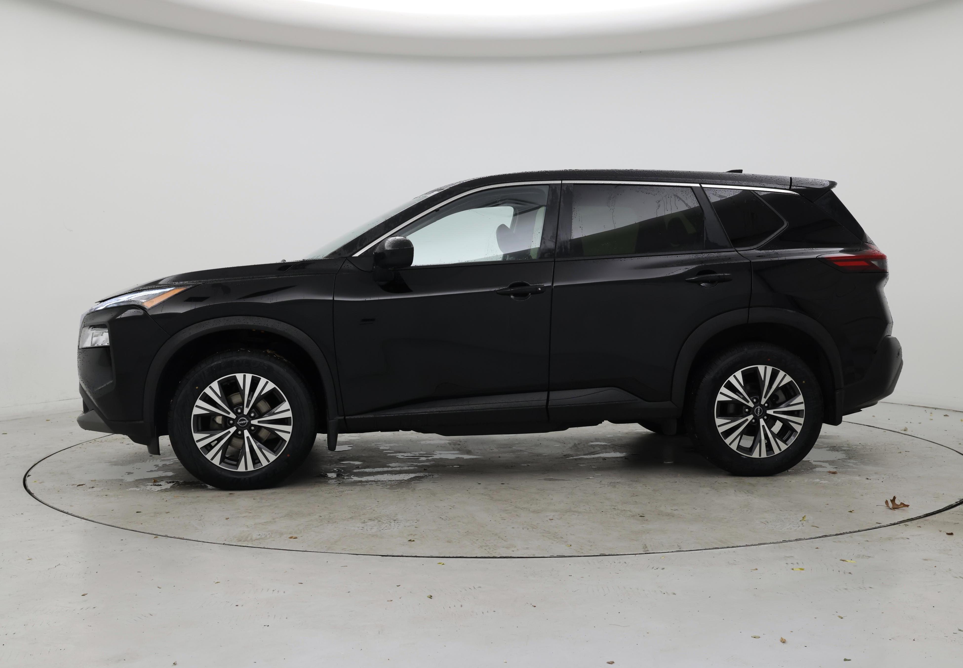 Thumbnail: 2023 Nissan Rogue - 3