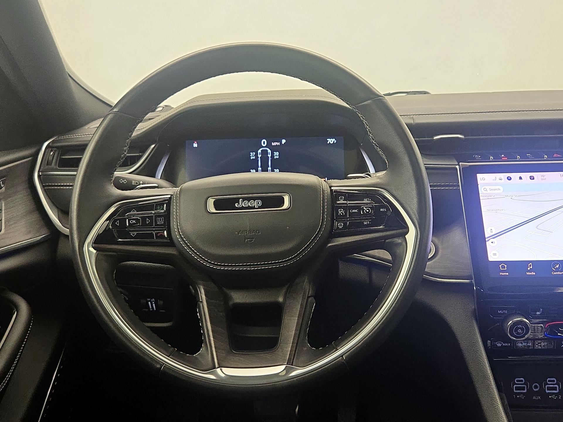 Thumbnail: 2022 Jeep Grand Cherokee L - 10