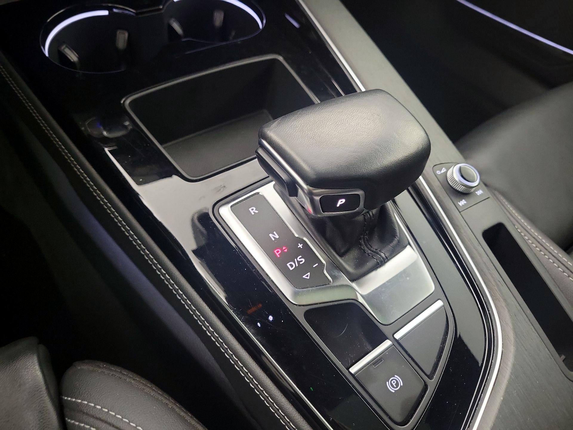 Thumbnail: 2024 Audi A4 - 17