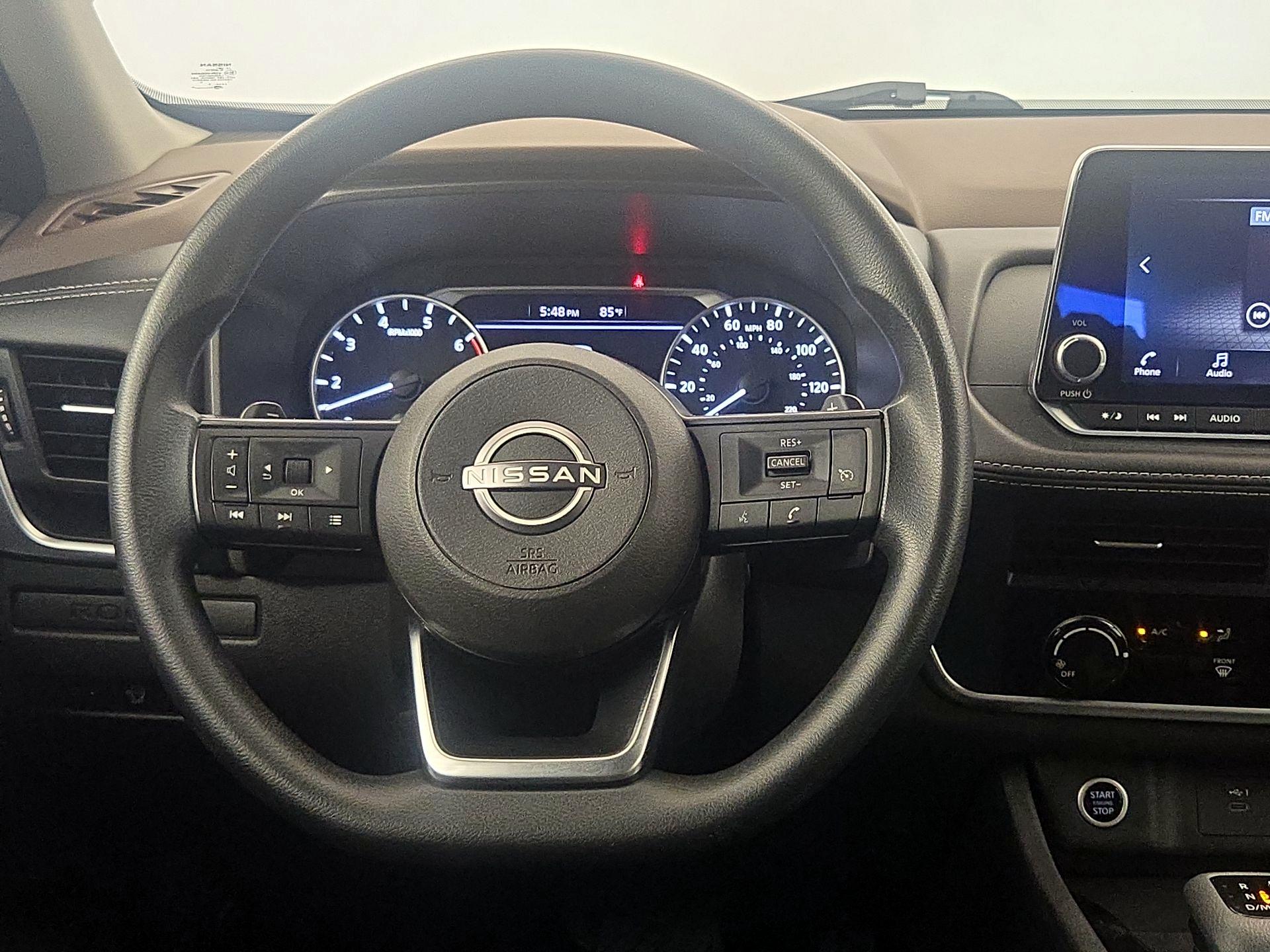 Thumbnail: 2023 Nissan Rogue - 10