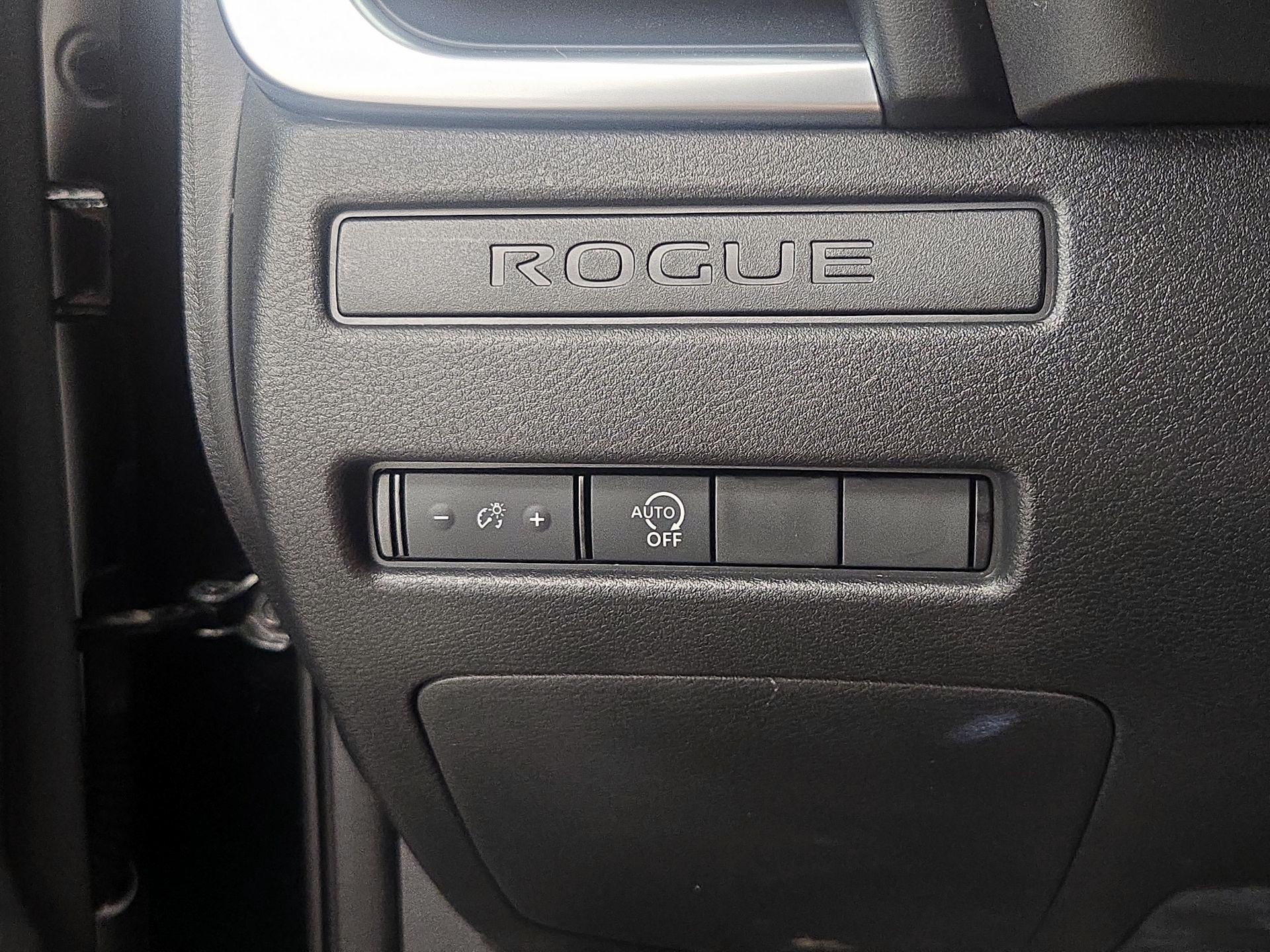 Thumbnail: 2023 Nissan Rogue - 13